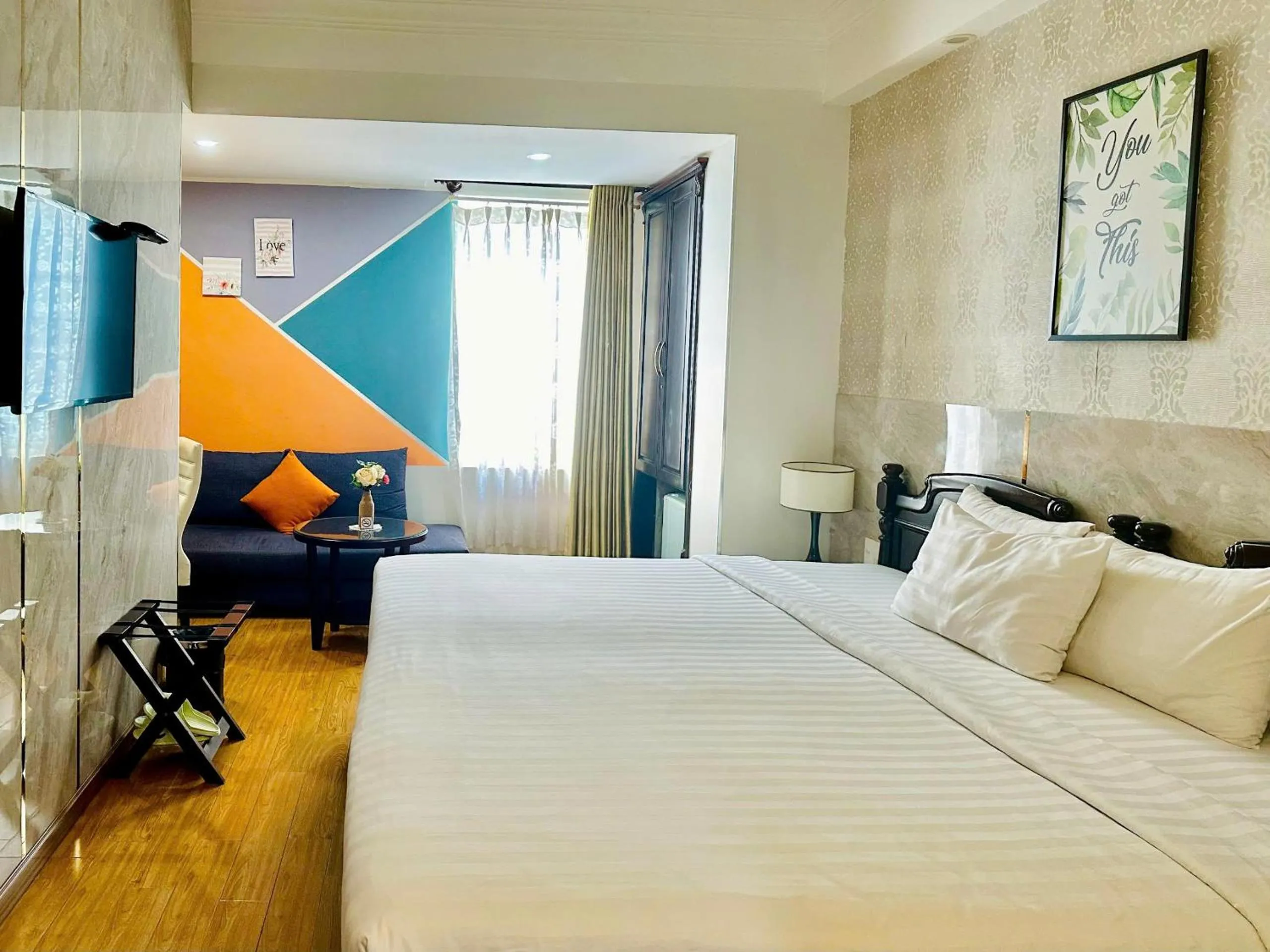 Bed in Sunrise Central Hotel