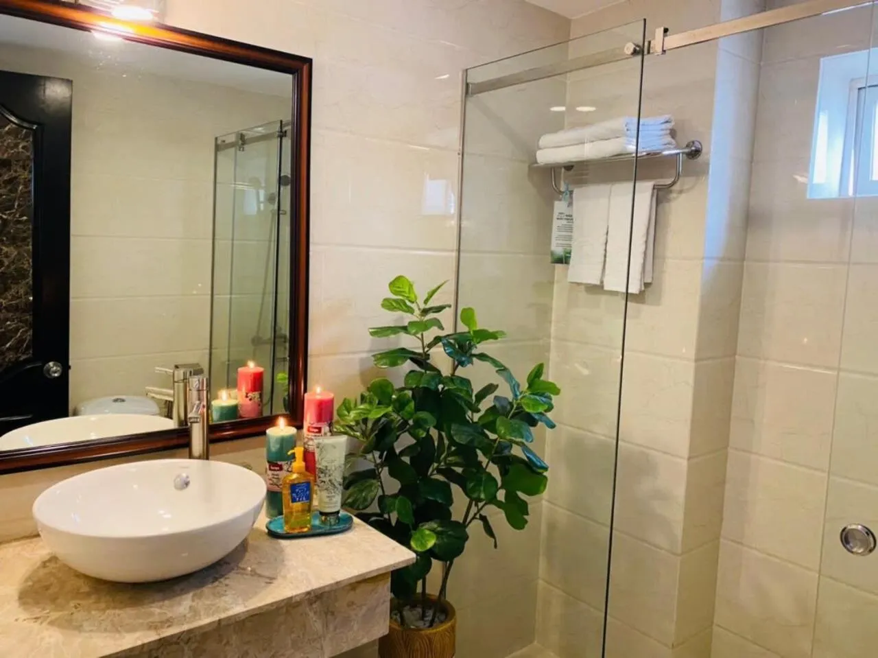 towels in Sunrise Central Hotel