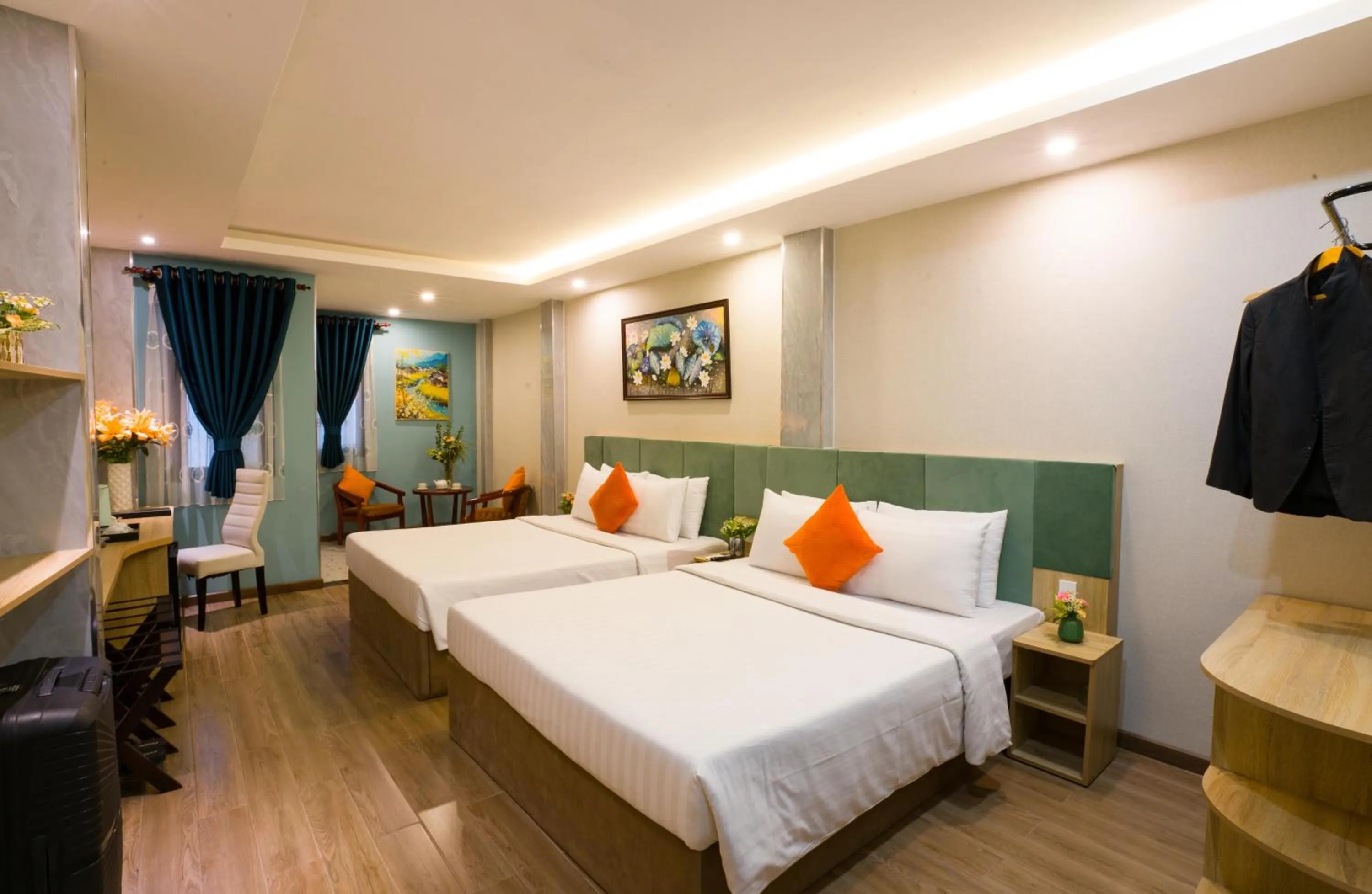 Bed in Sunrise Central Hotel