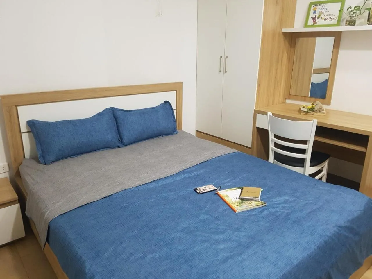 Bed in NYT Home Giang Vo