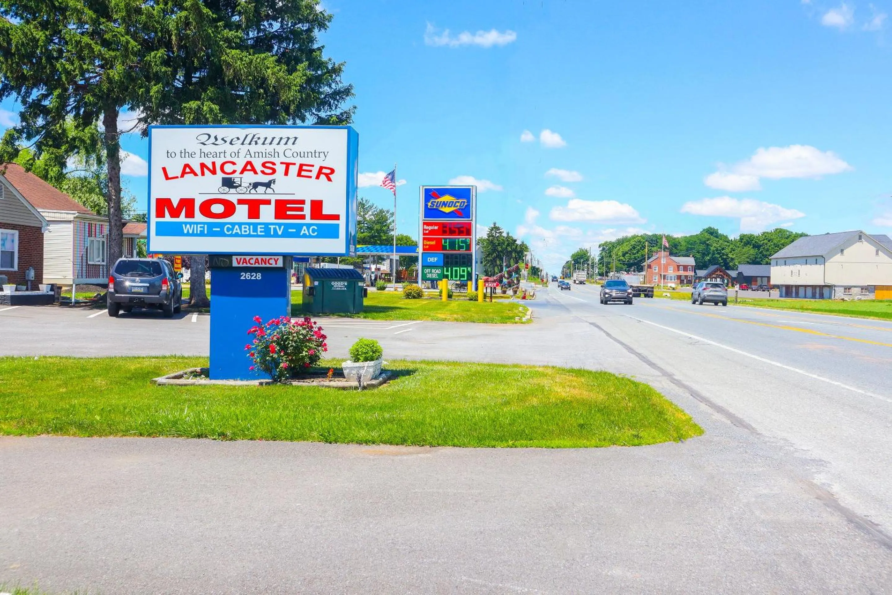 Facade/entrance in The Lancaster Motel By OYO Ronks near Paradise