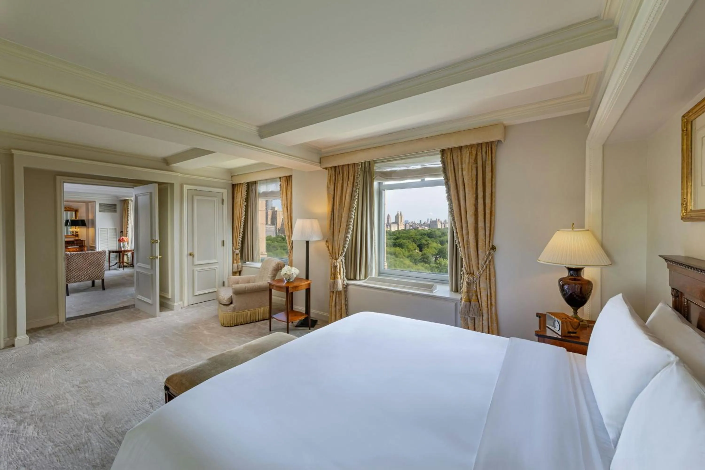 Bedroom, Bed in The Ritz-Carlton New York, Central Park
