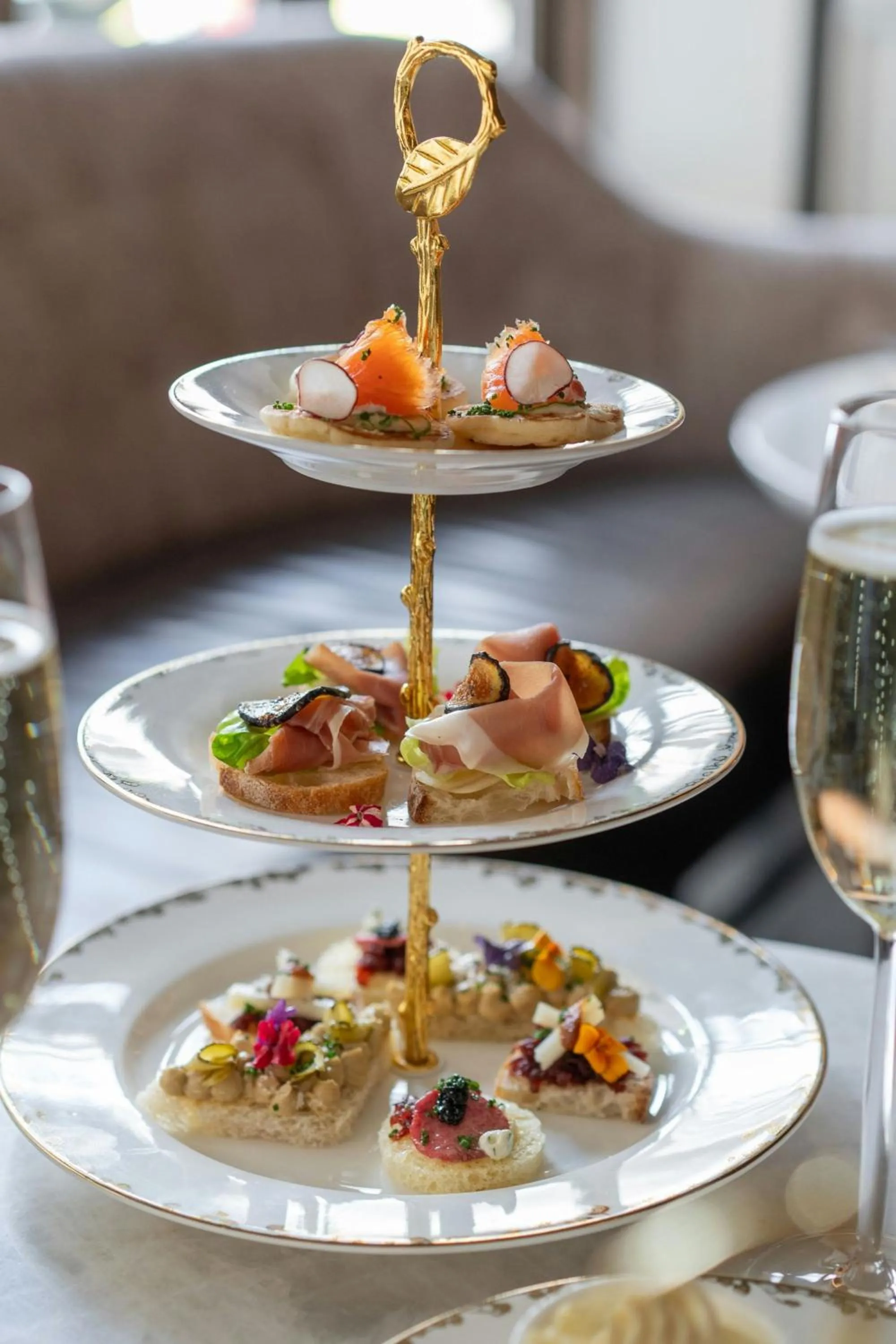 Restaurant/places to eat in The Ritz-Carlton New York, Central Park