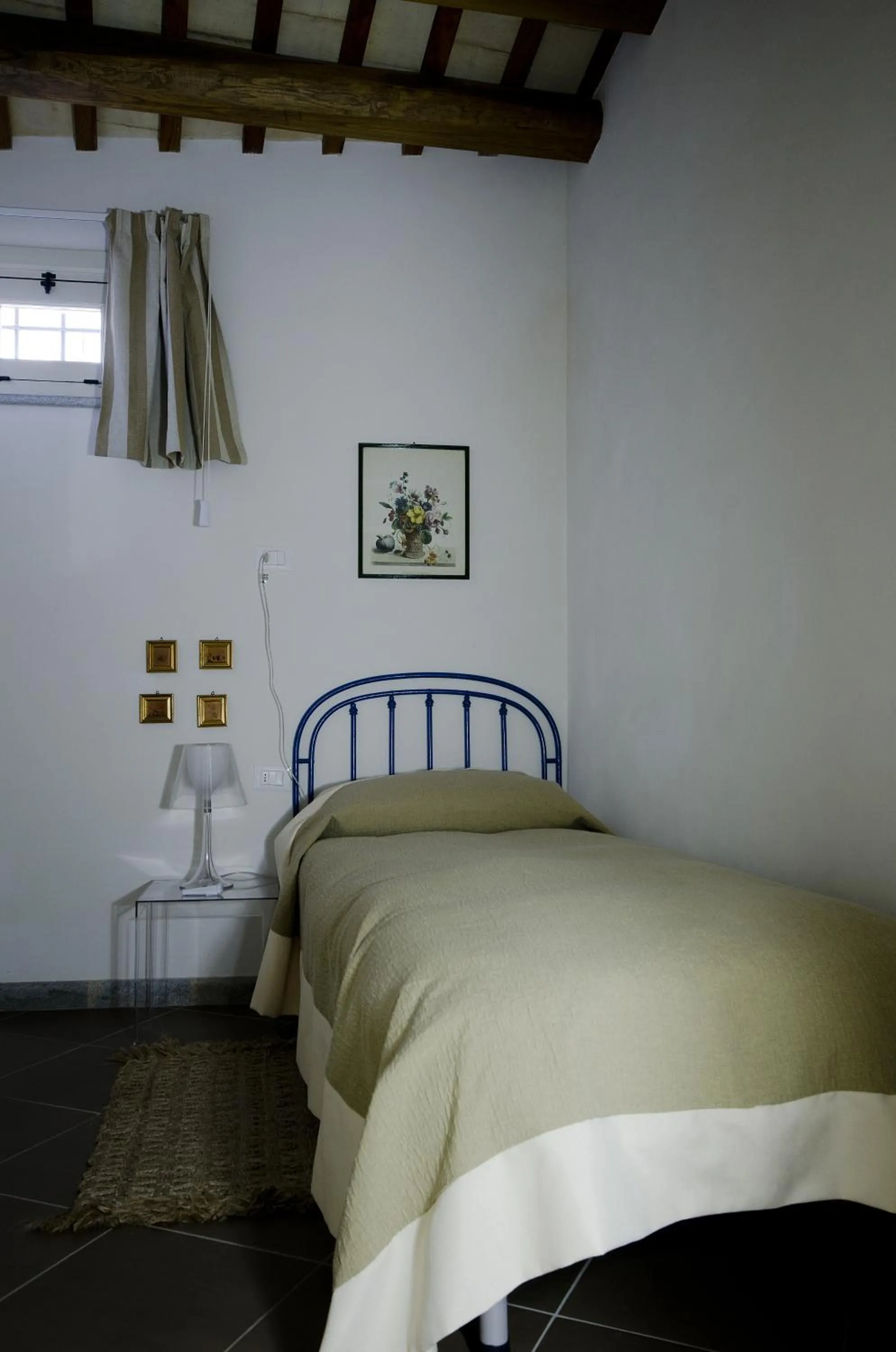 Day, Bed in Residence Erice Pietre Antiche
