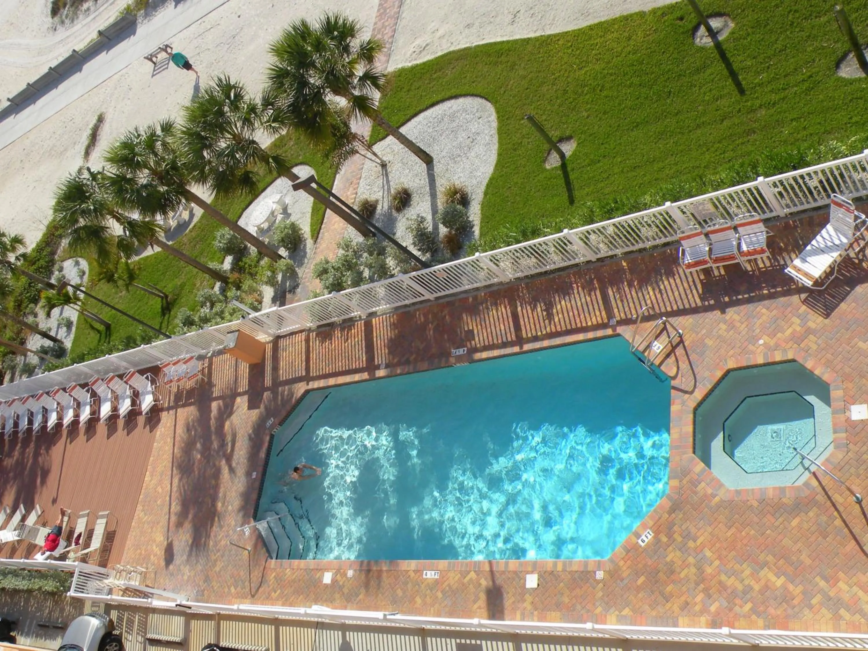 Swimming pool in Surf Beach Treasure Island Resort