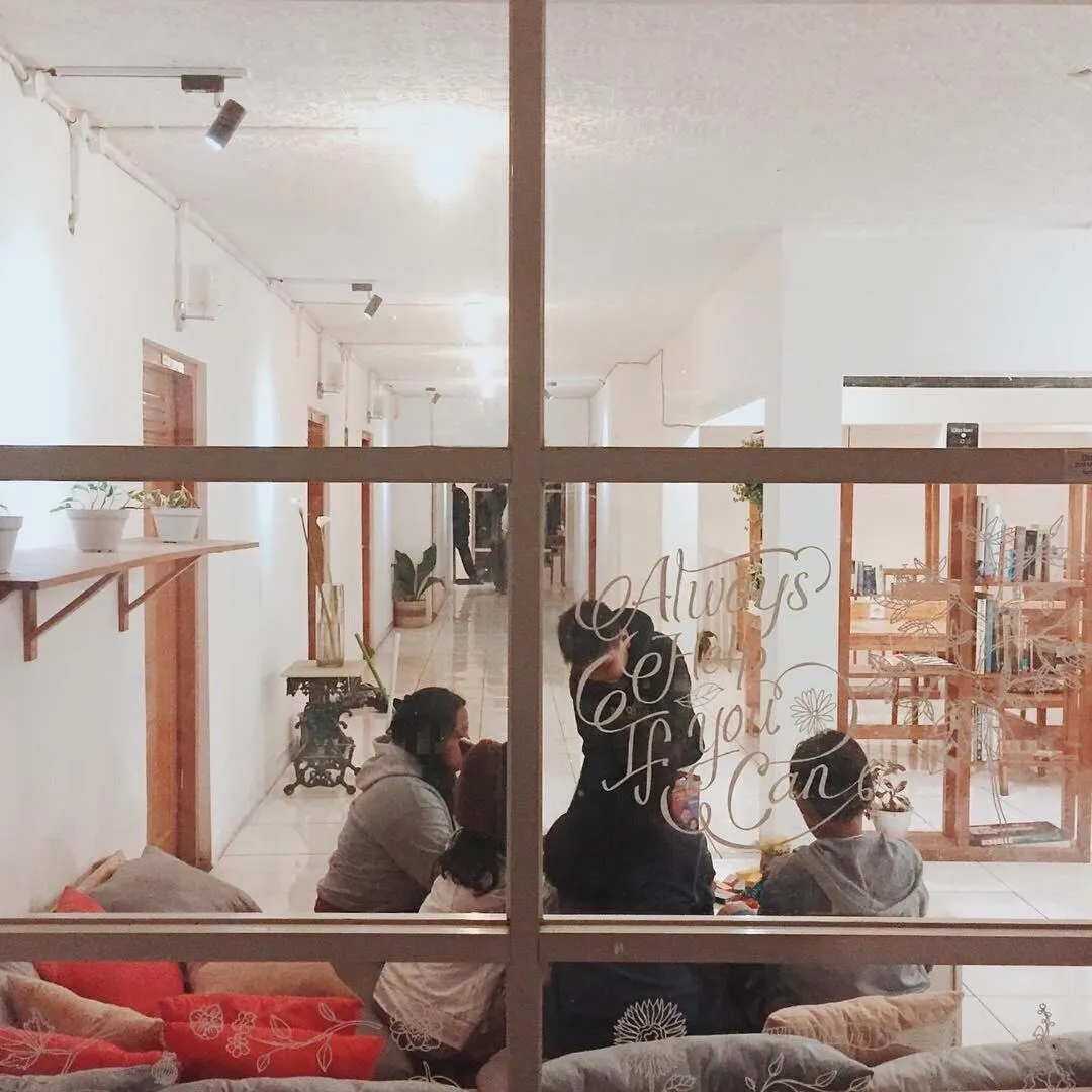 People in Tani Jiwo Hostel