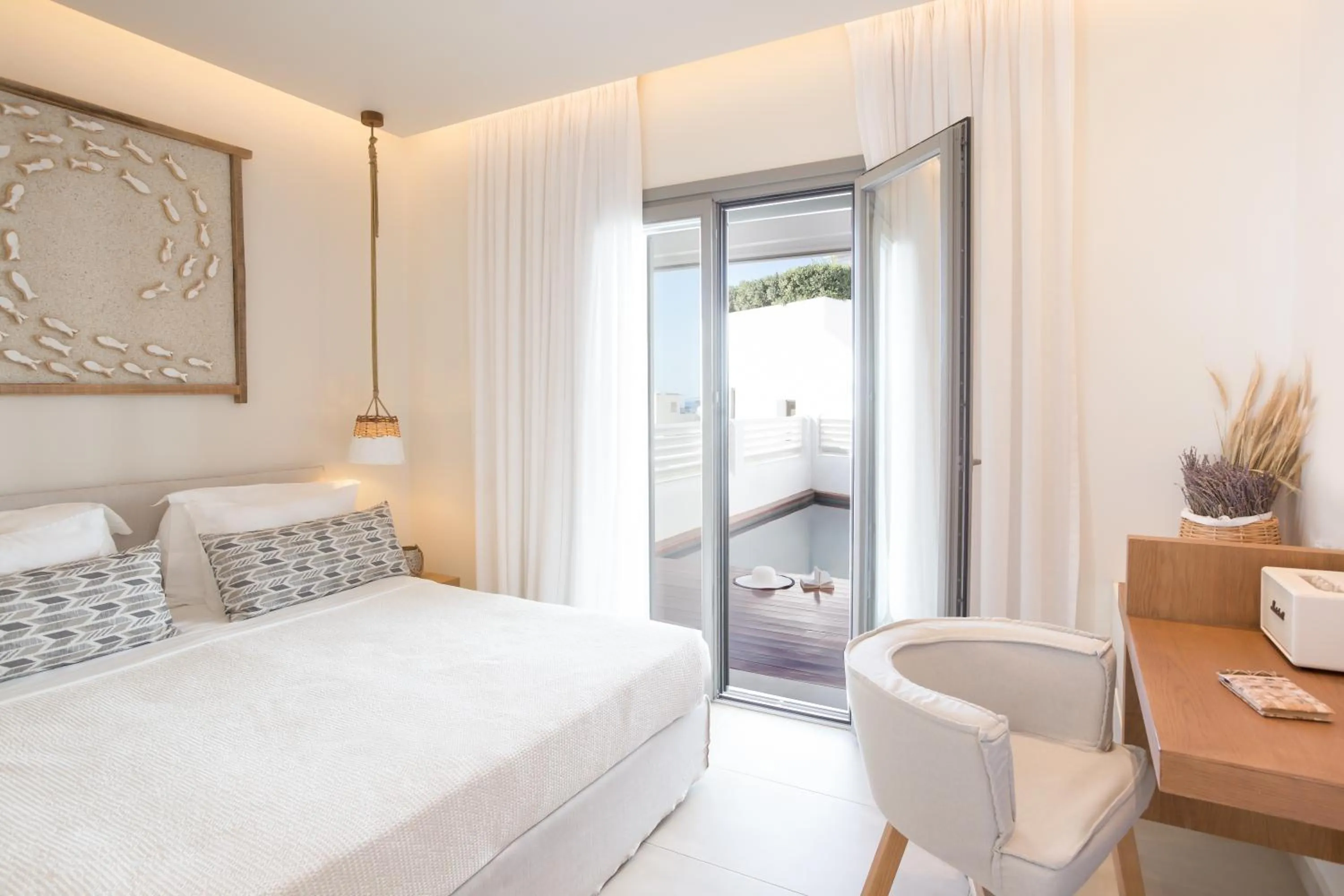 Bedroom, Bed in 18 Grapes Hotel