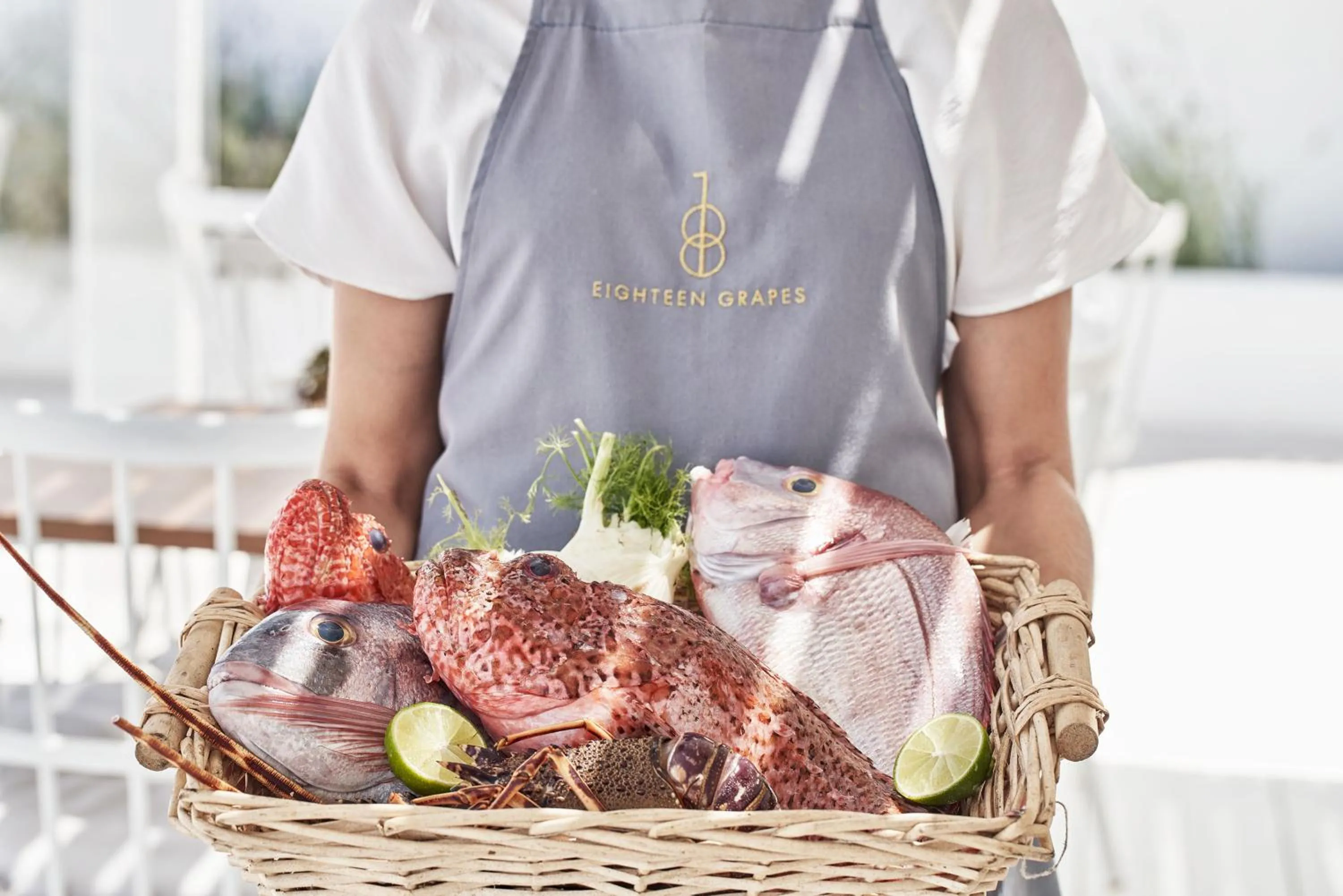 Food and drinks in 18 Grapes Hotel