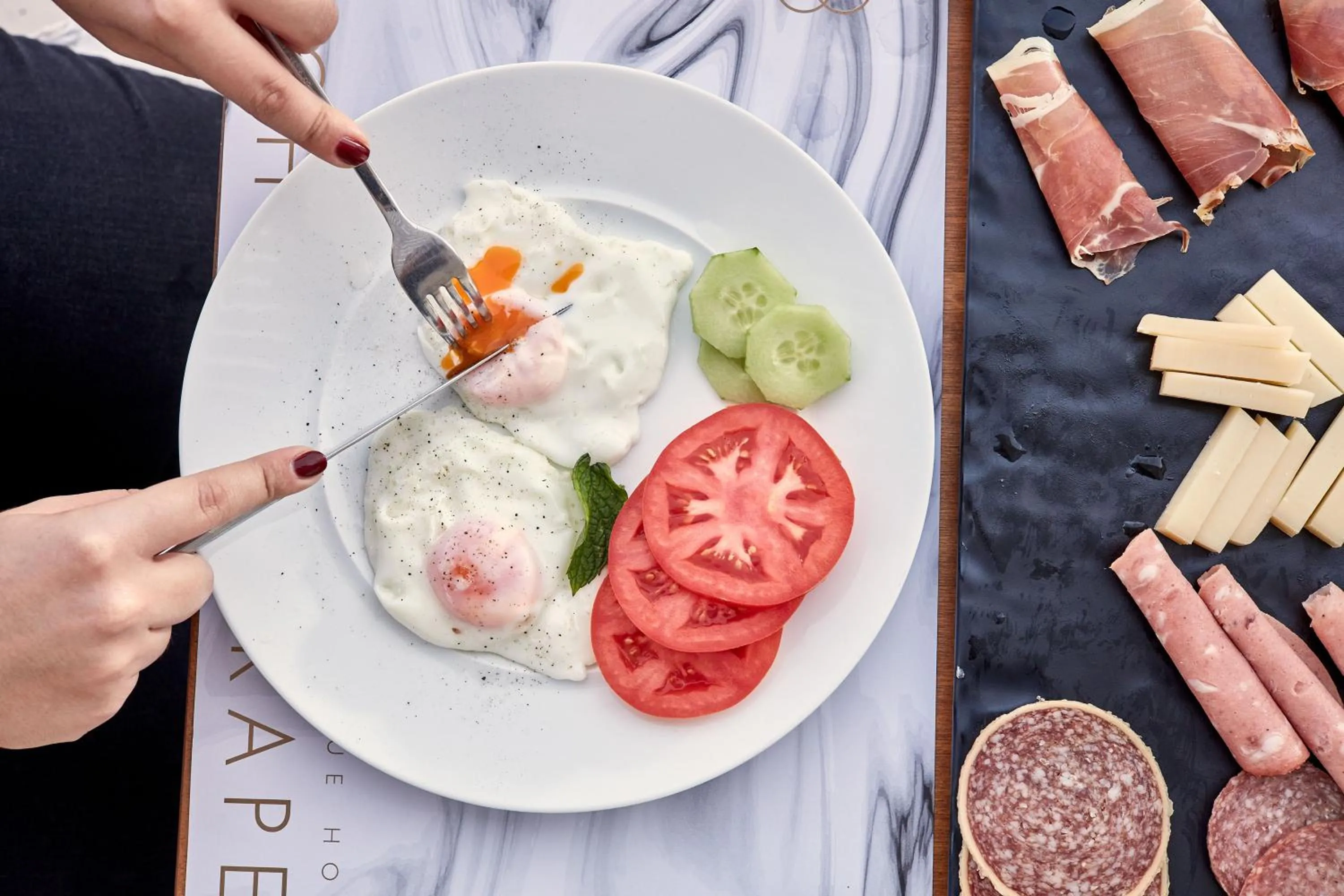 Breakfast in 18 Grapes Hotel