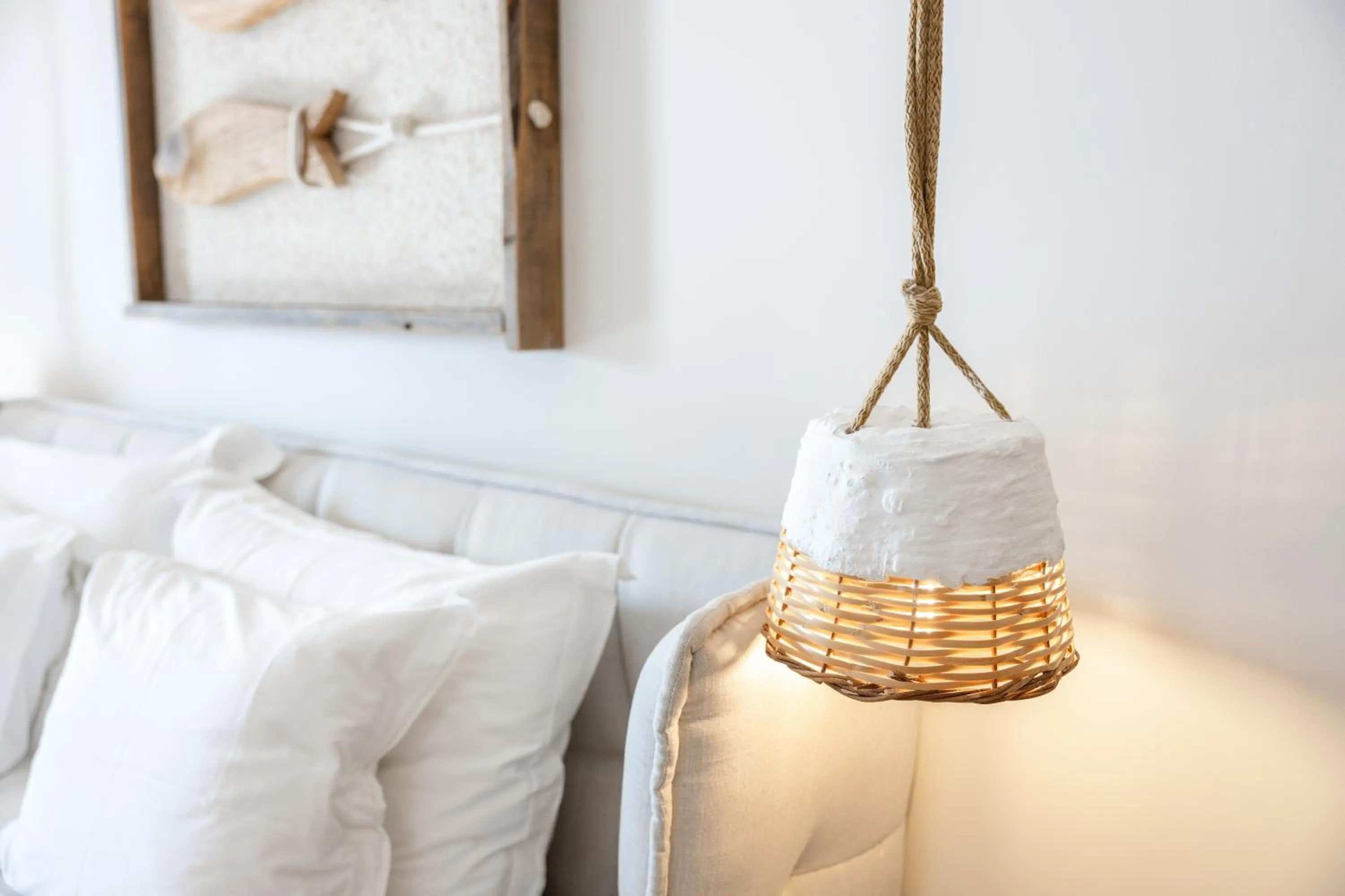 Bed in 18 Grapes Hotel