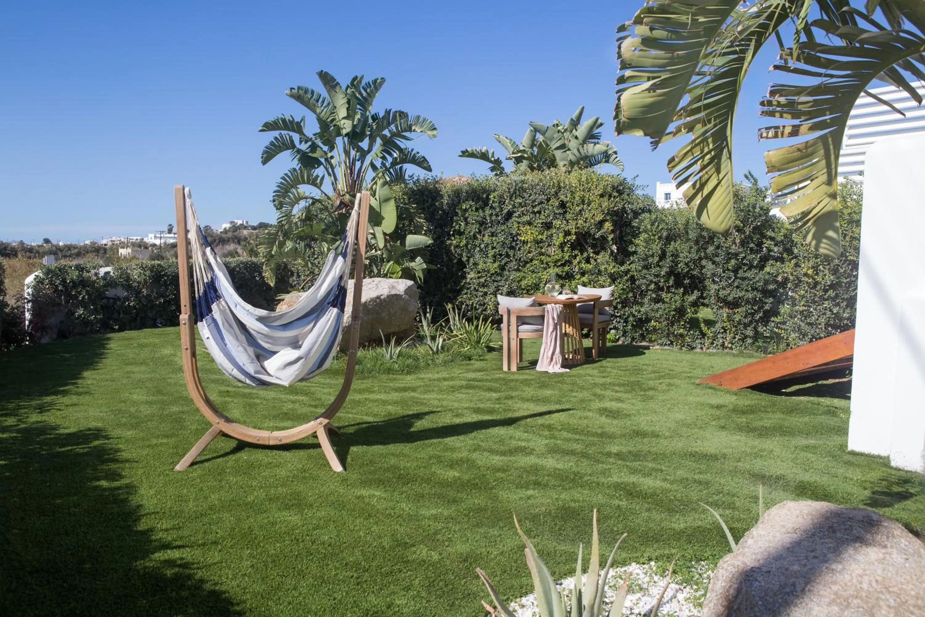 Garden in 18 Grapes Hotel