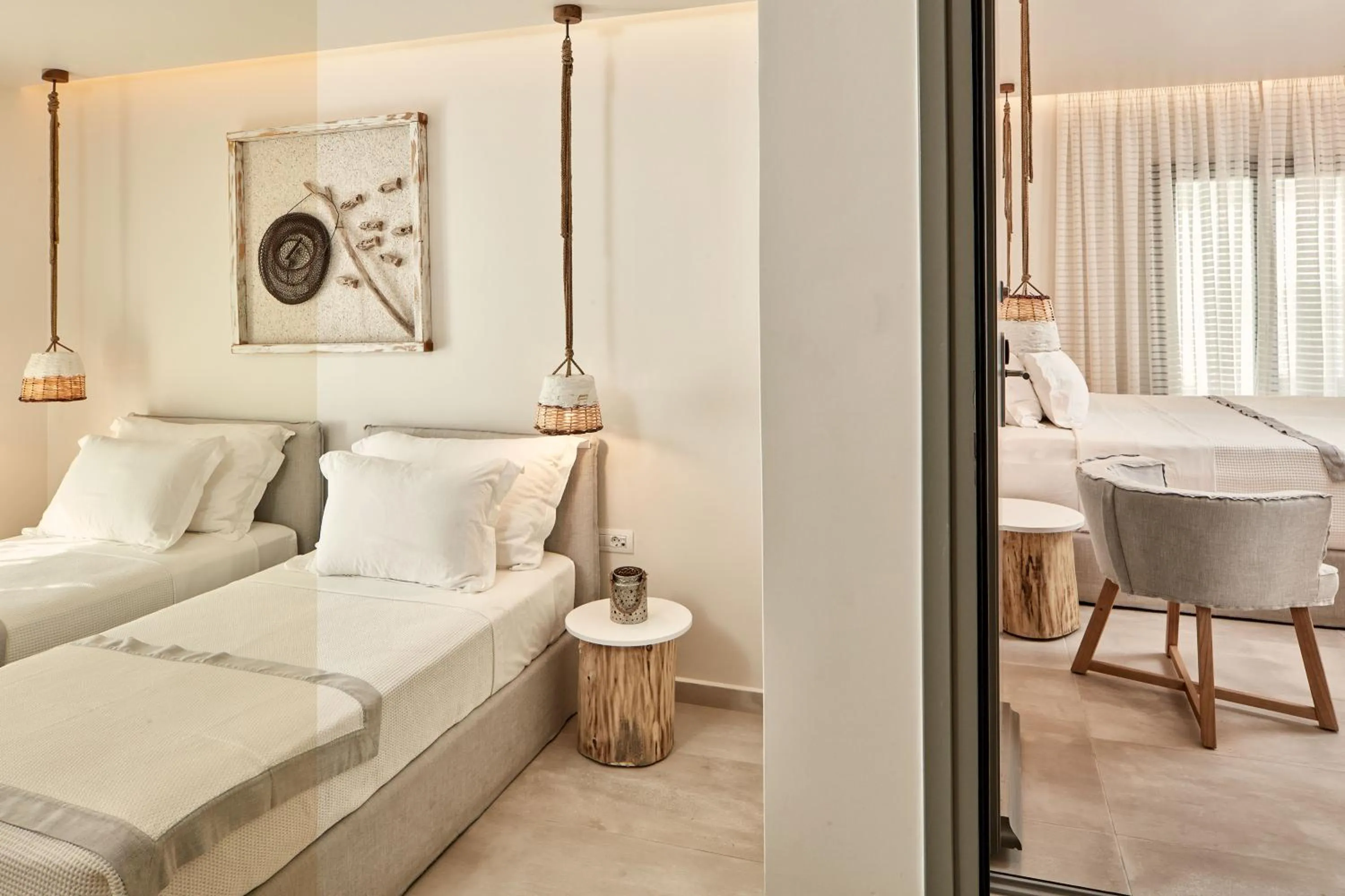 Bedroom, Bed in 18 Grapes Hotel