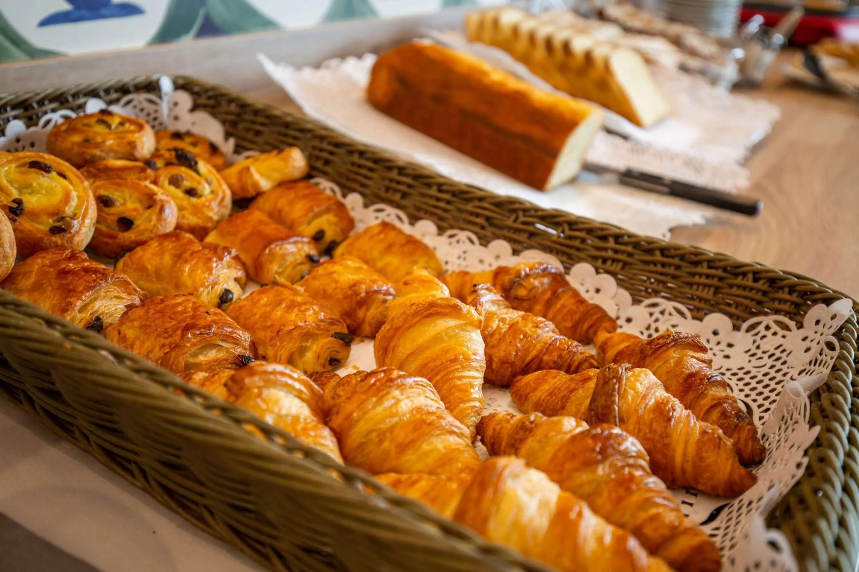 Breakfast in Brit Hotel & Spa Côte des Sables