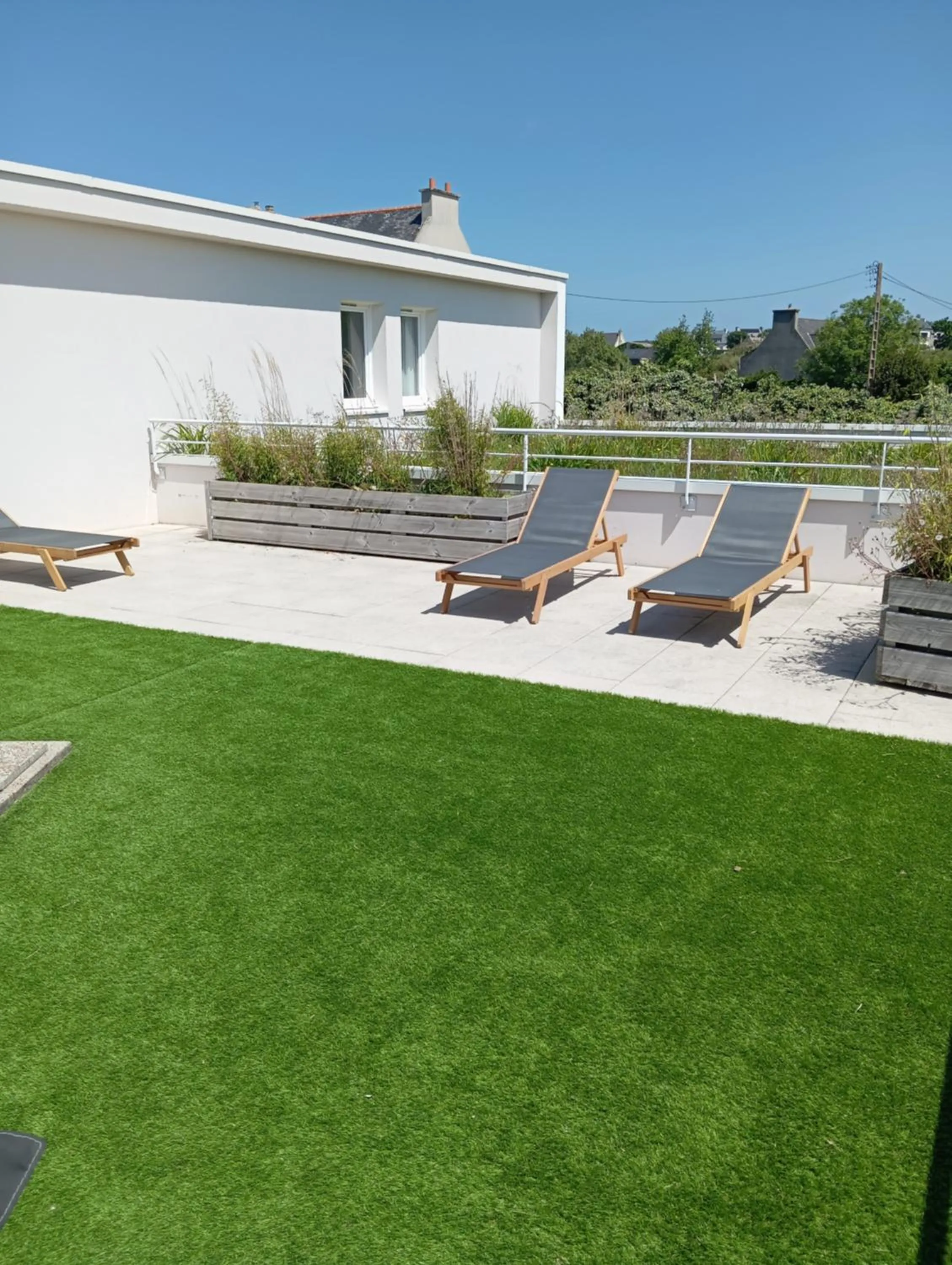 Patio in Best Western Côte des Sables Plouescat