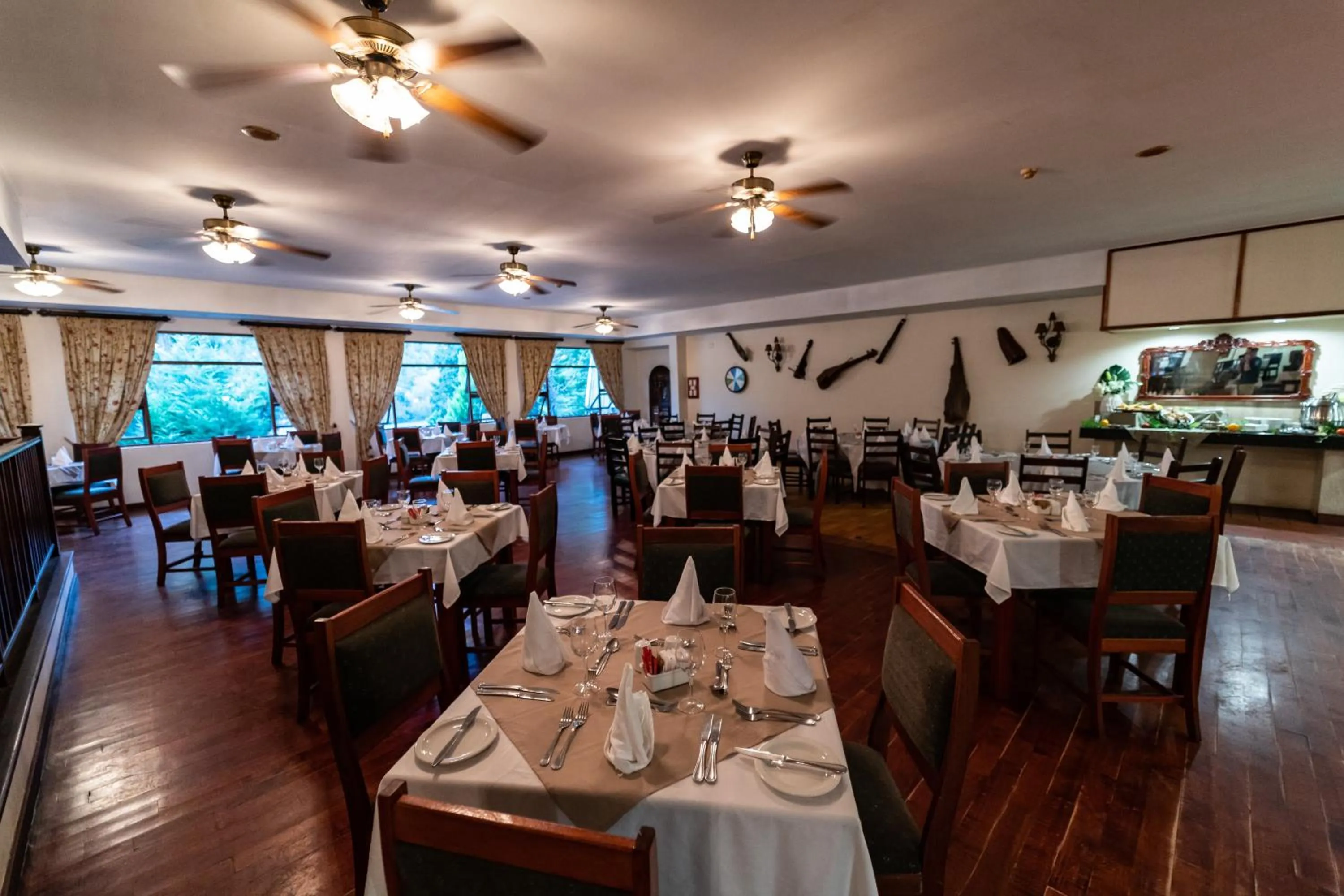 Restaurant/places to eat in Gooderson Drakensberg Gardens Golf & Spa Resort