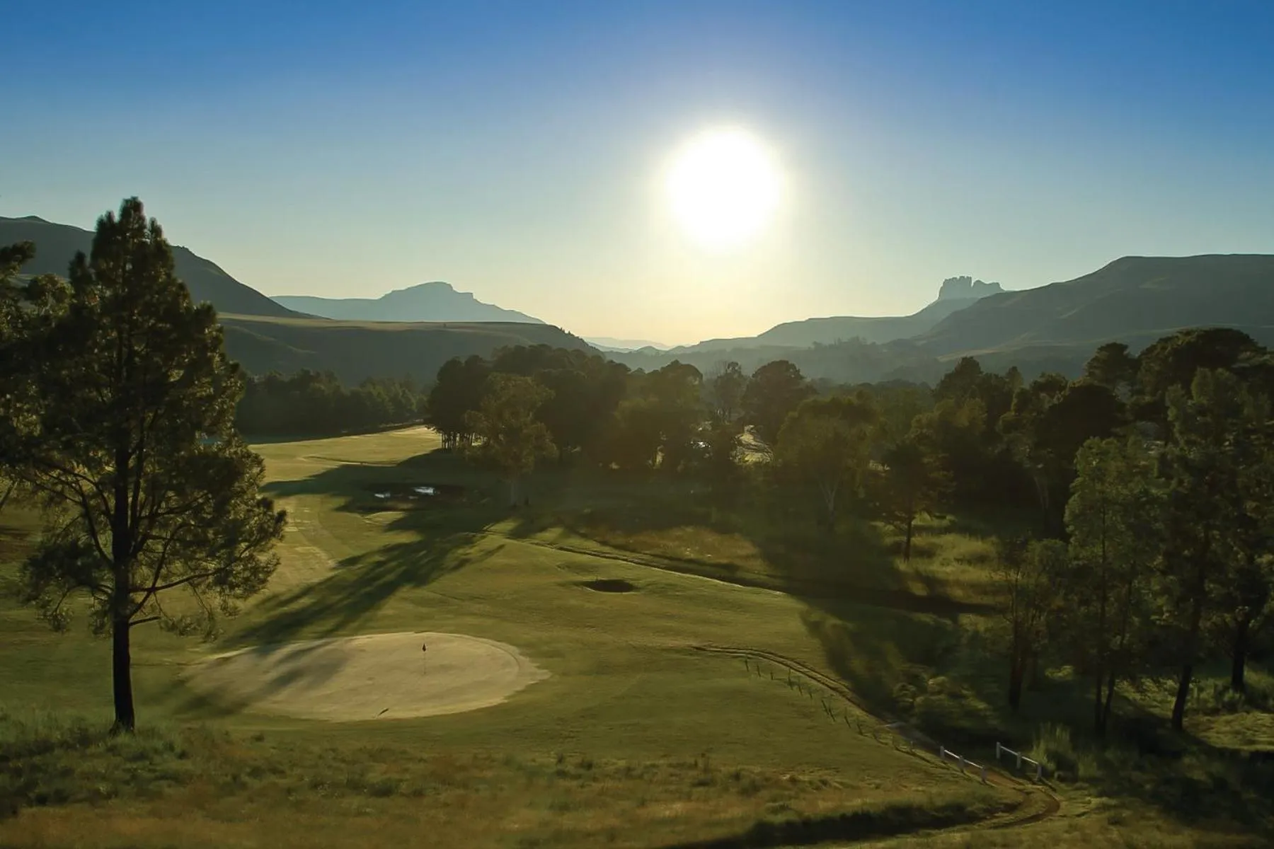 Golfcourse in Gooderson Drakensberg Gardens Golf & Spa Resort