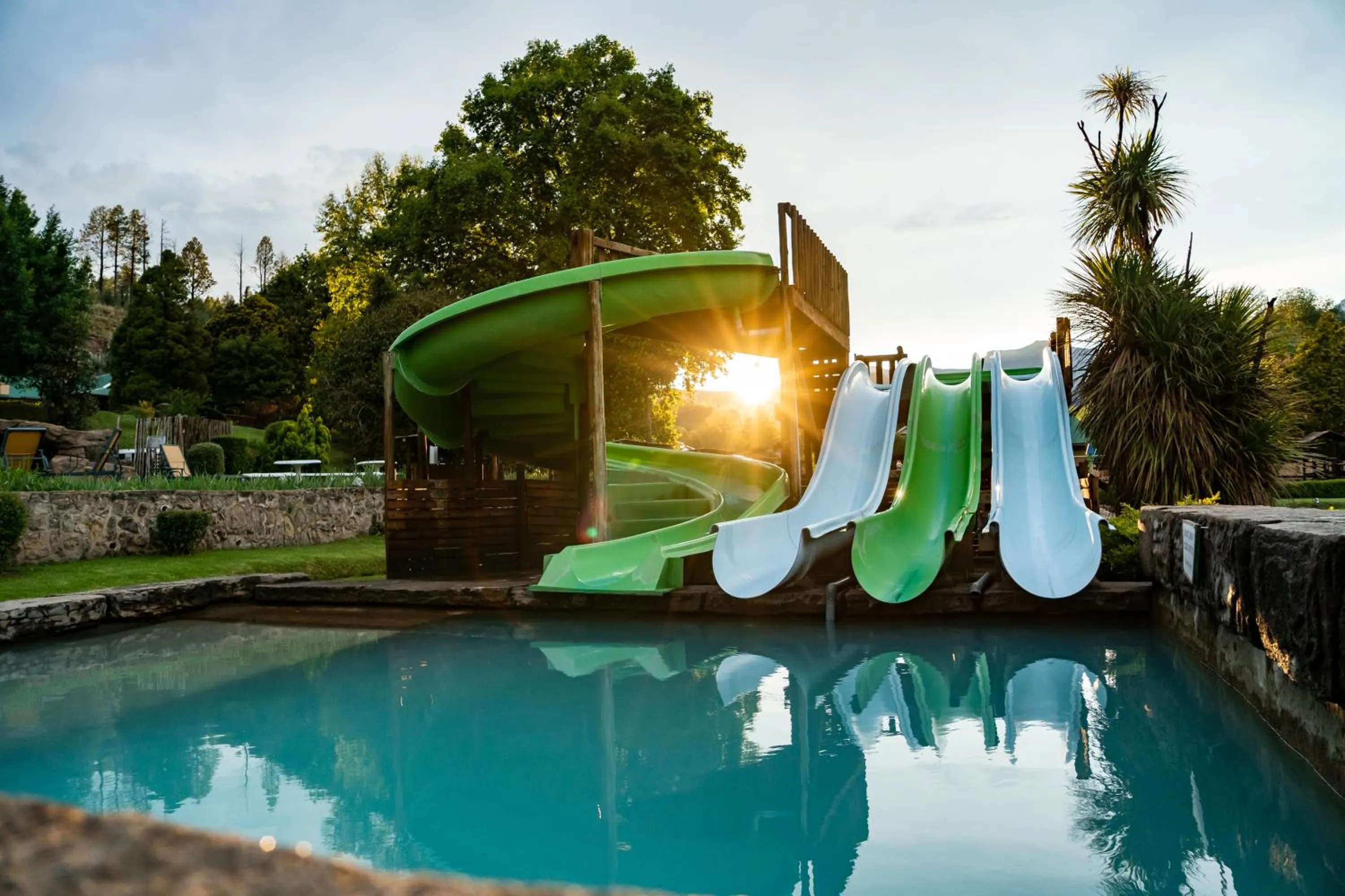 Swimming pool in Gooderson Drakensberg Gardens Golf & Spa Resort