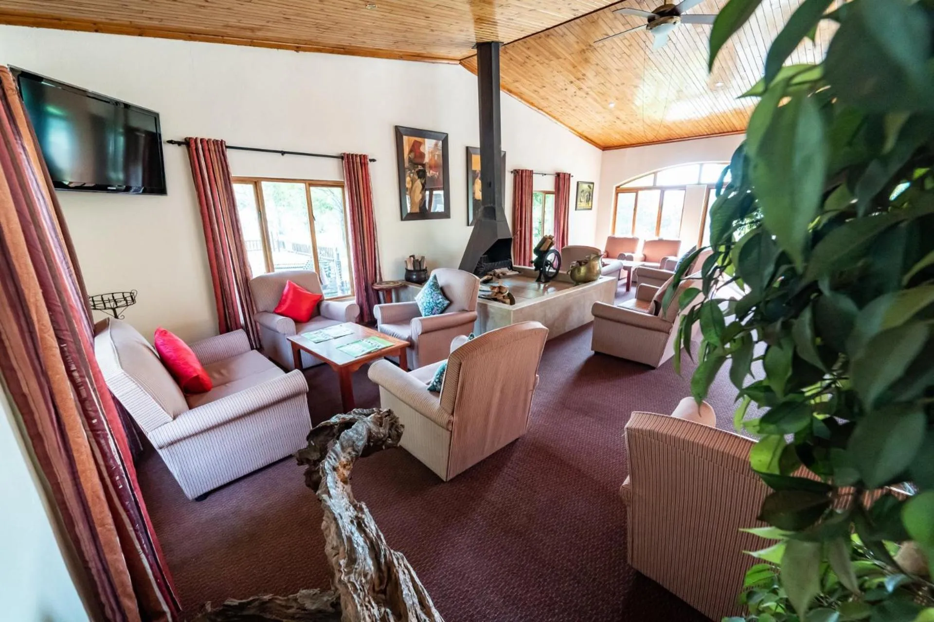 Lounge or bar in Gooderson Natal Spa Hot Springs Resort