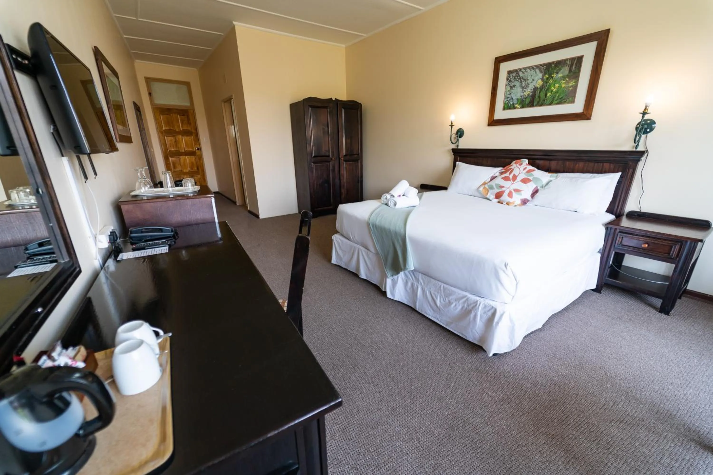 Bedroom, Bed in Gooderson Natal Spa Hot Springs Resort