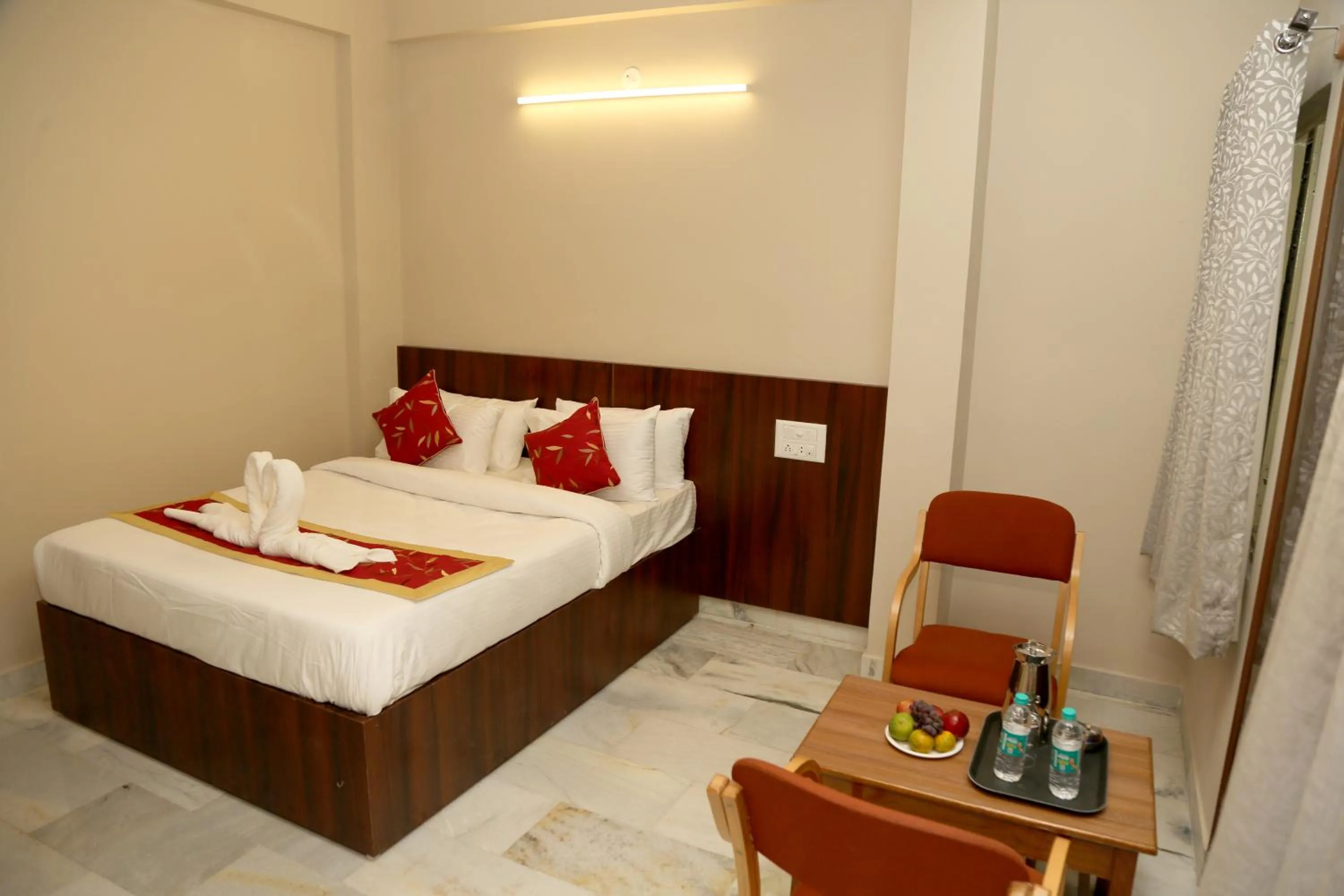 Photo of the whole room in Soundarya Hotel