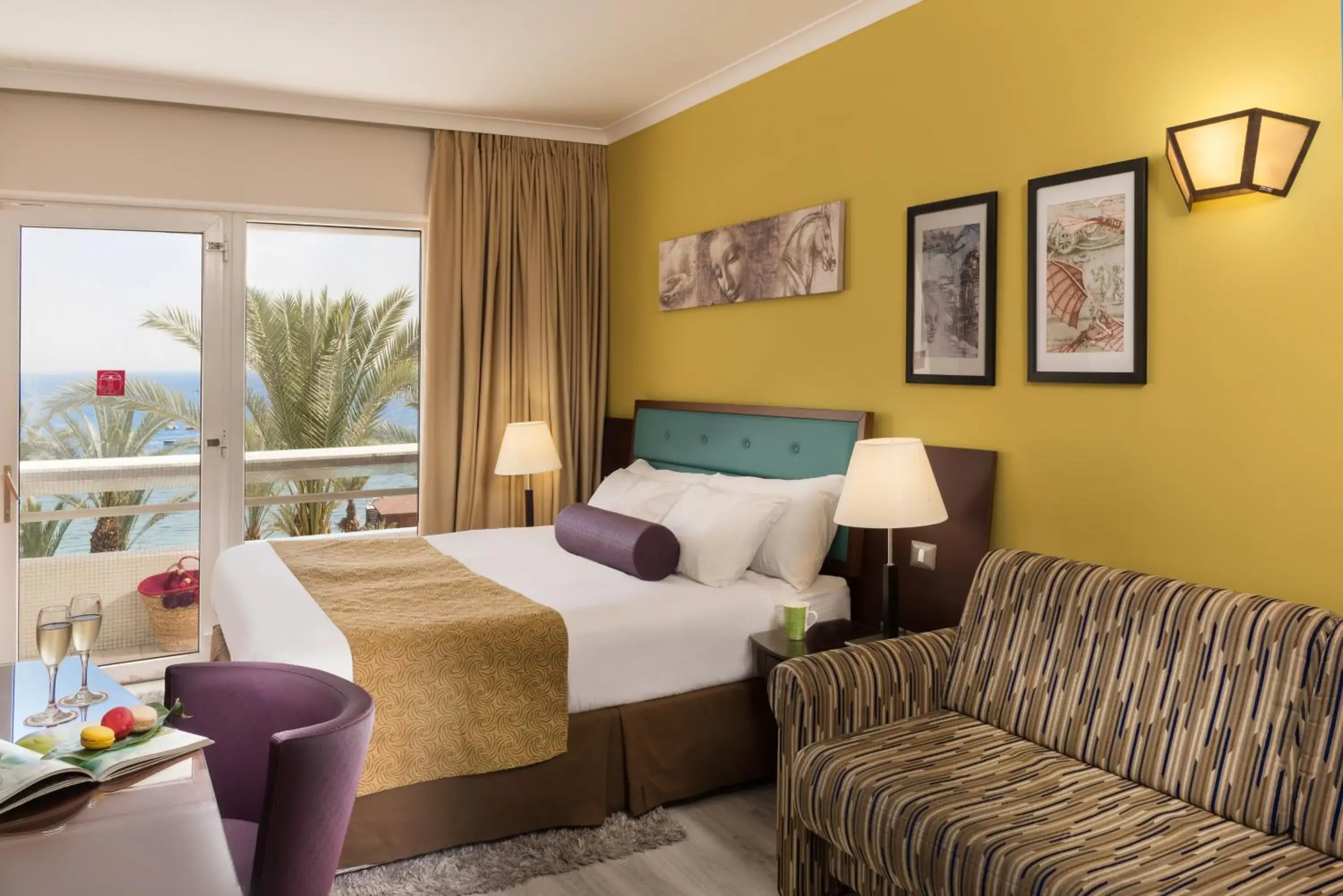 Premium Double or Twin Room with Sea View (2 Adults + 2 Child) in Leonardo Plaza Hotel Eilat Premium Double or Twin Room with Sea View (2 Adults + 2 Child) in Leonardo Plaza Hotel Eilat