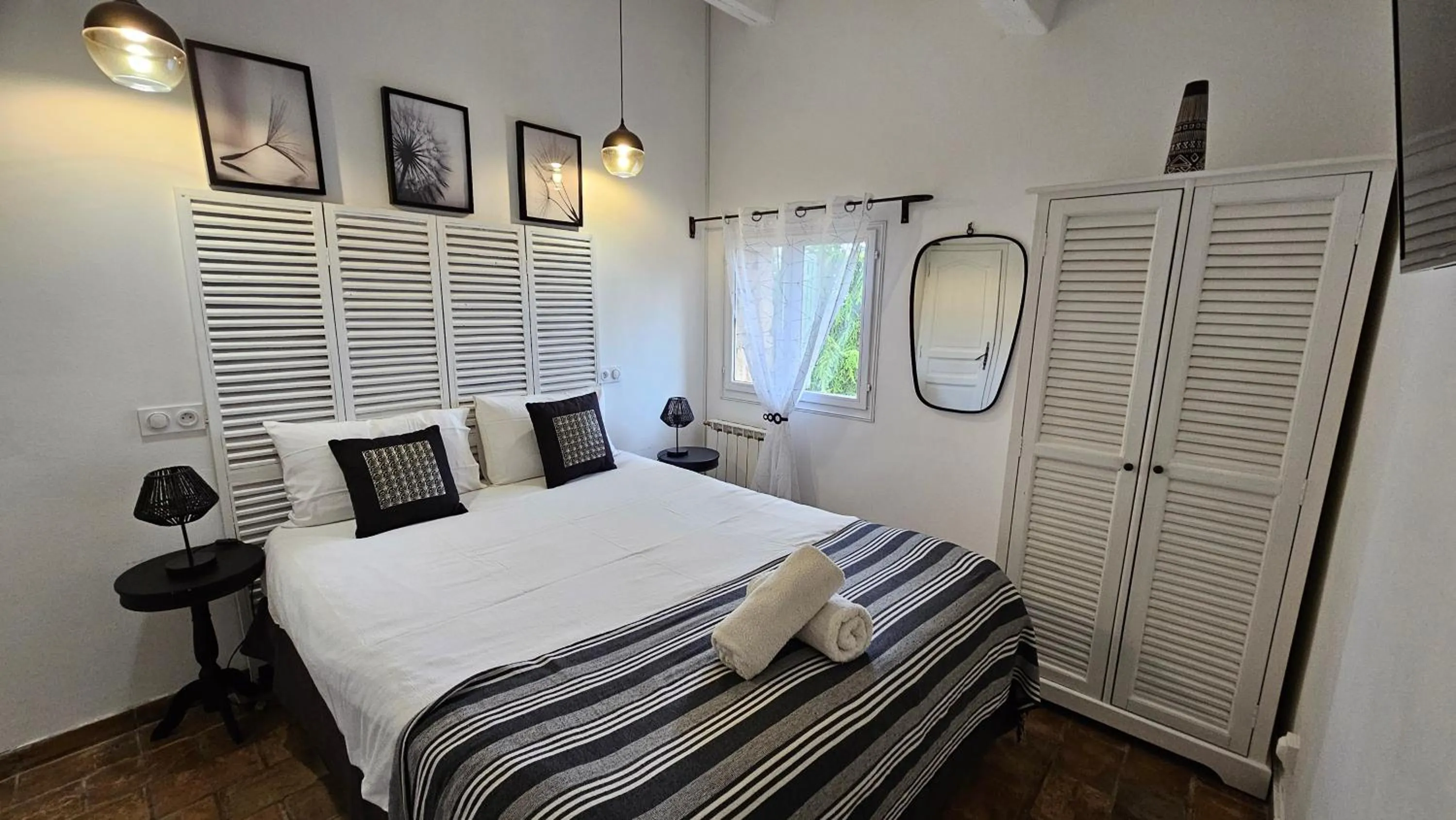 Bed in Mas au Cœur de La Provence & SPA