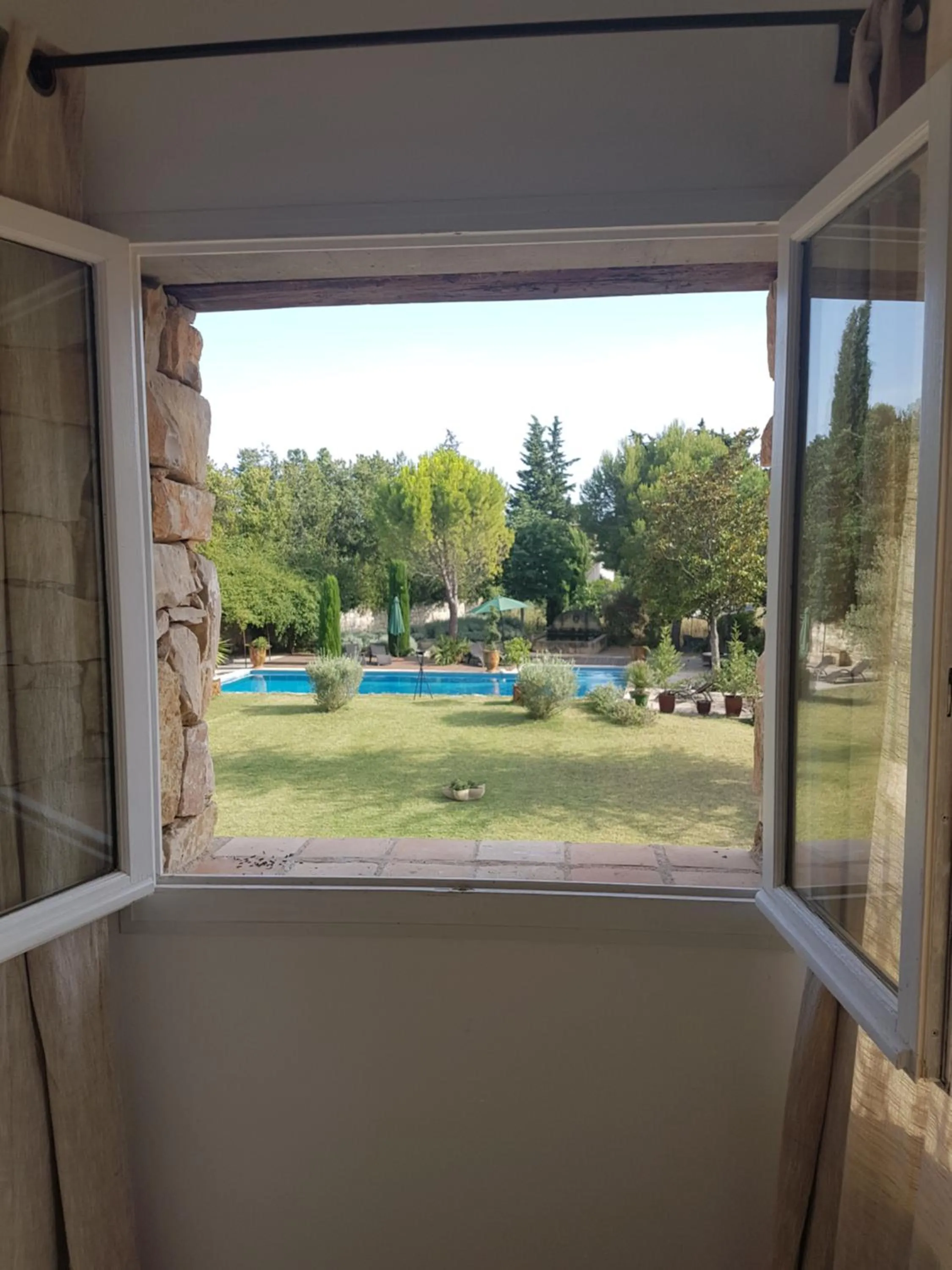 Garden in Mas au Cœur de La Provence & SPA