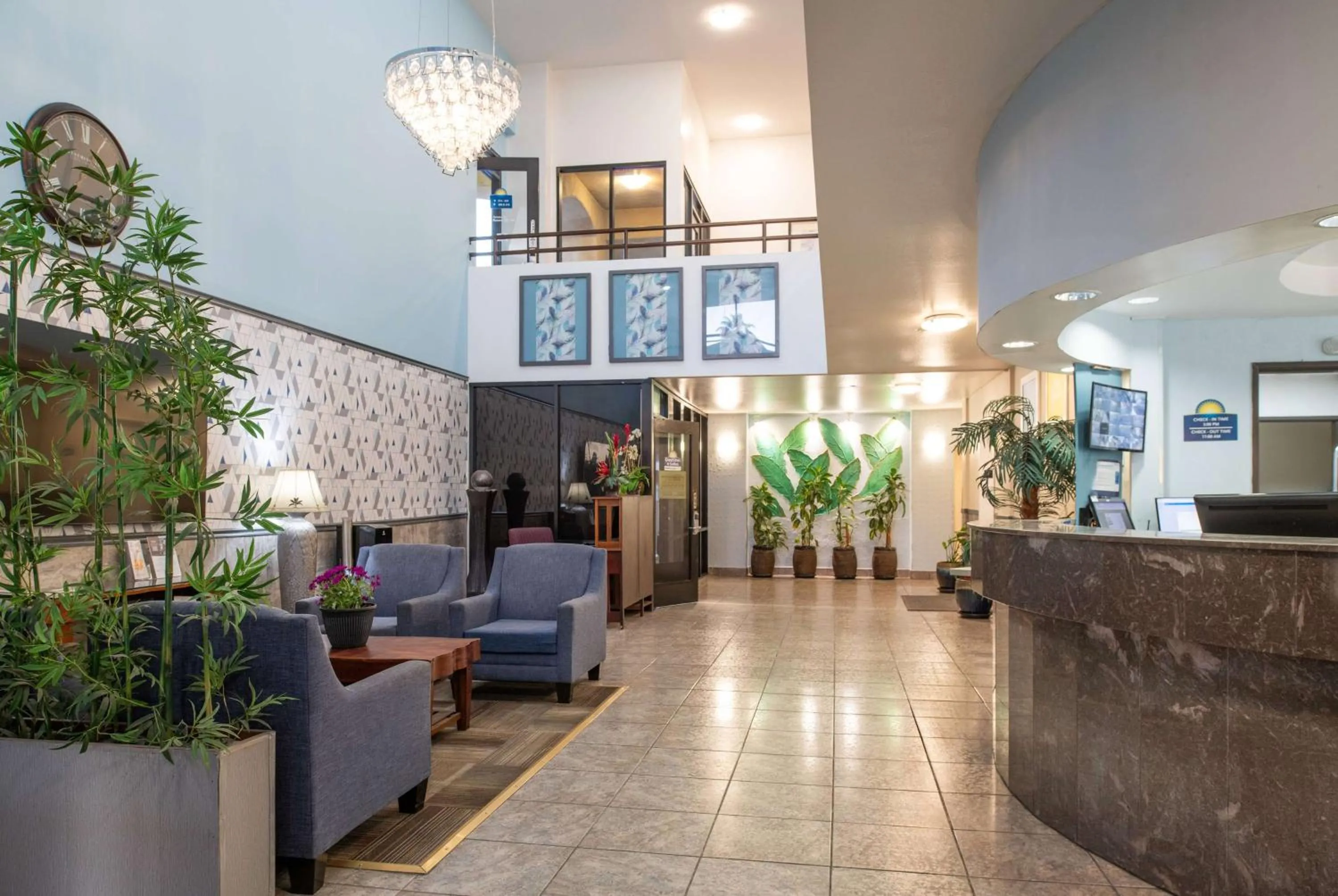 Lobby or reception in Days Inn & Suites by Wyndham Artesia