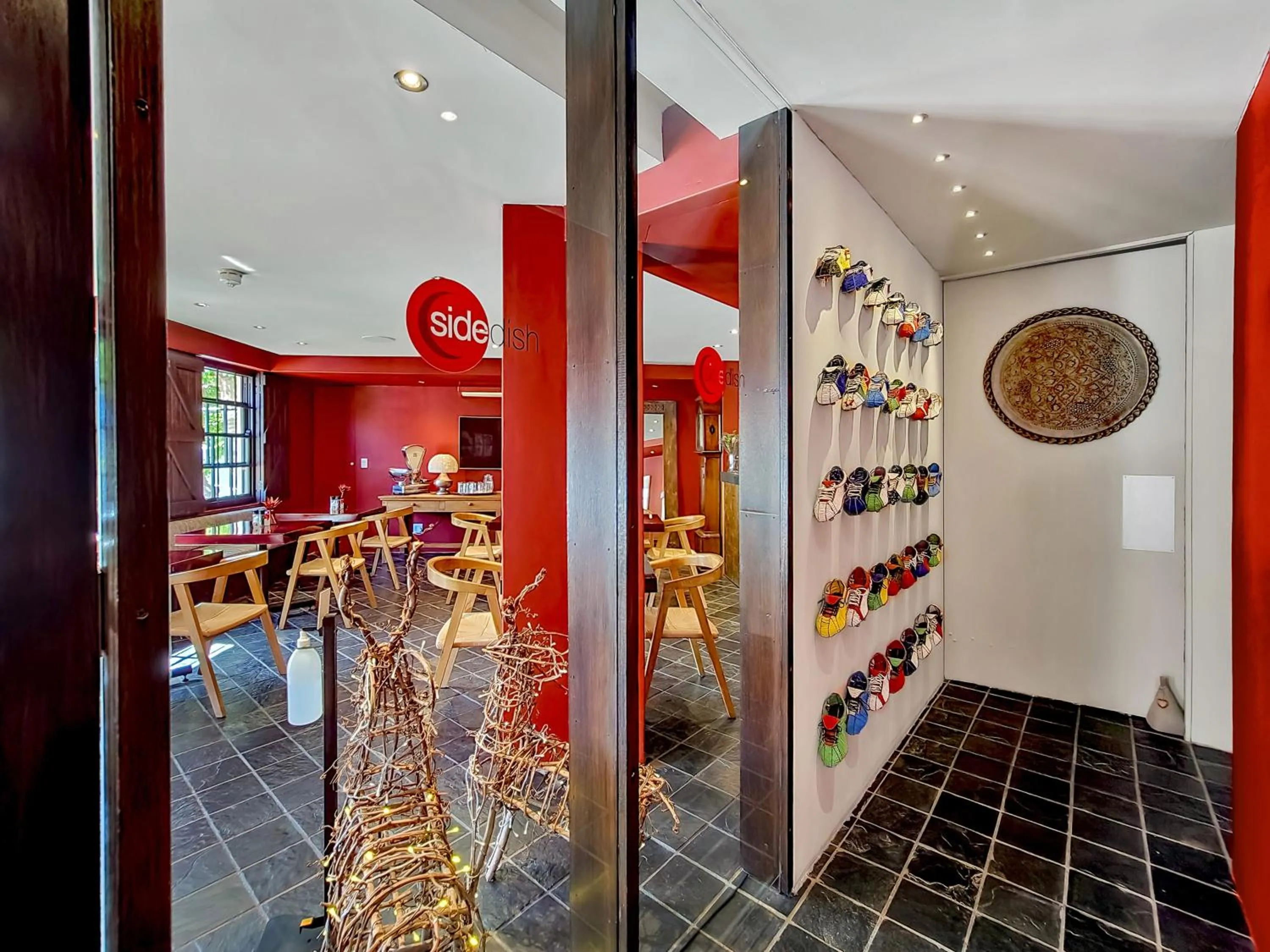 Breakfast in Rouge on Rose Boutique Hotel