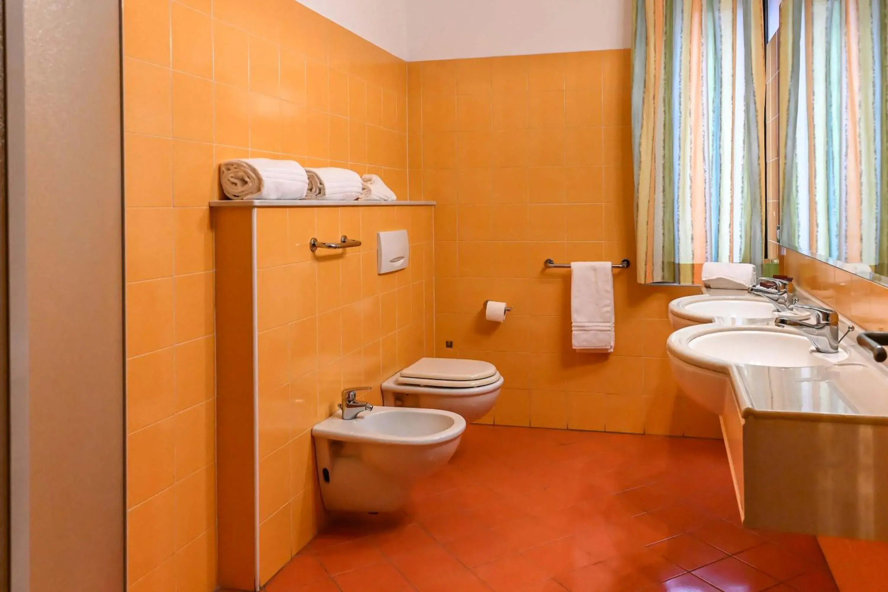 Superior Double or Twin Room - single occupancy in Hotel Matteotti Superior Double or Twin Room - single occupancy in Hotel Matteotti