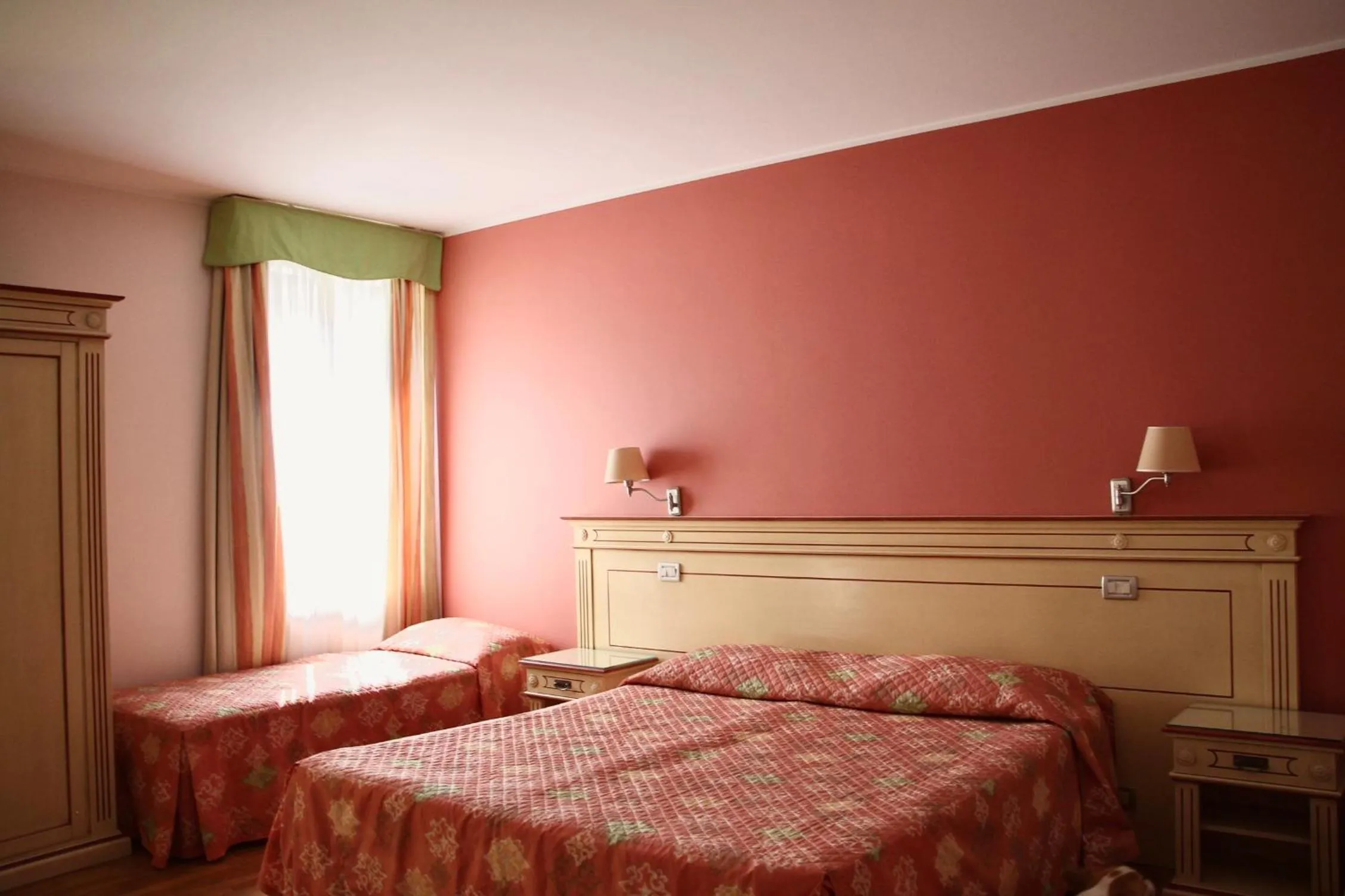 Bed in Hotel Matteotti