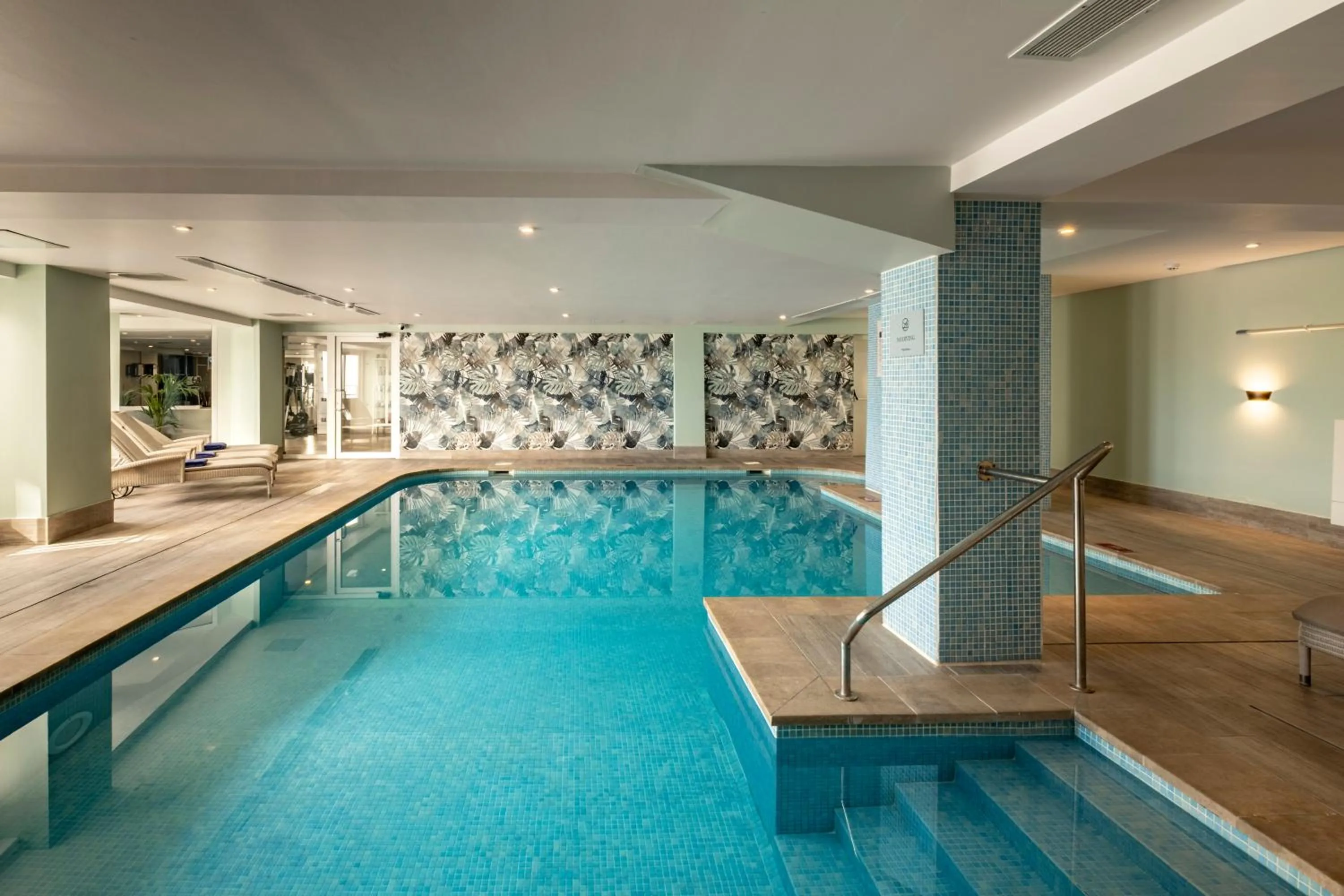 Swimming pool in Waterfront