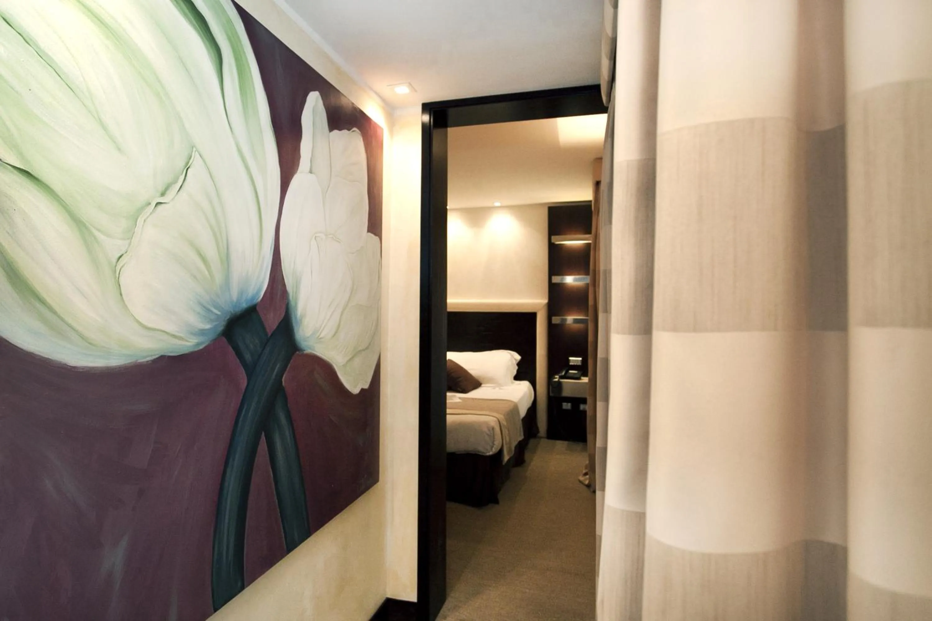 Decorative detail in Les Fleurs Luxury House