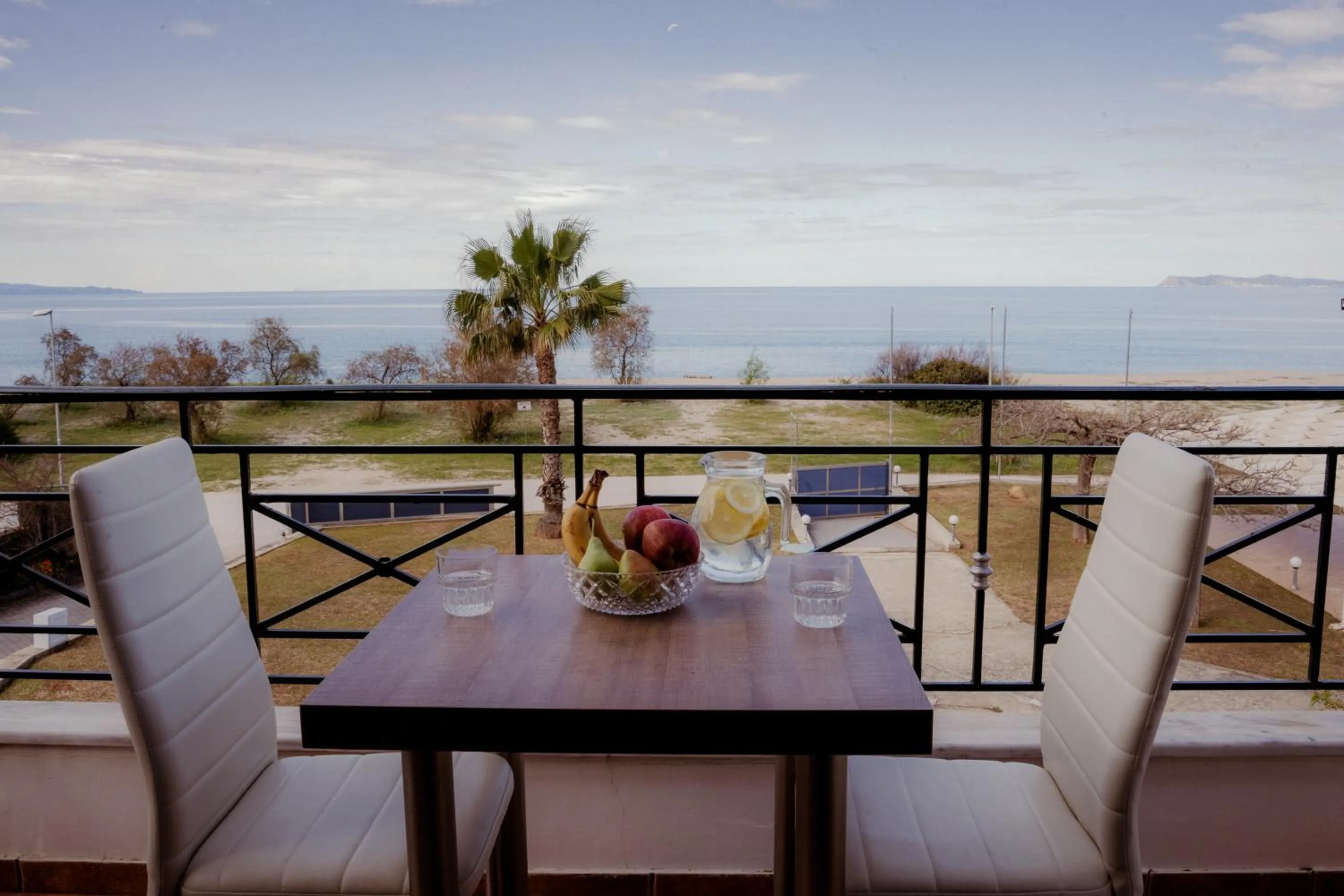 Swimming pool in Coralli Hotel