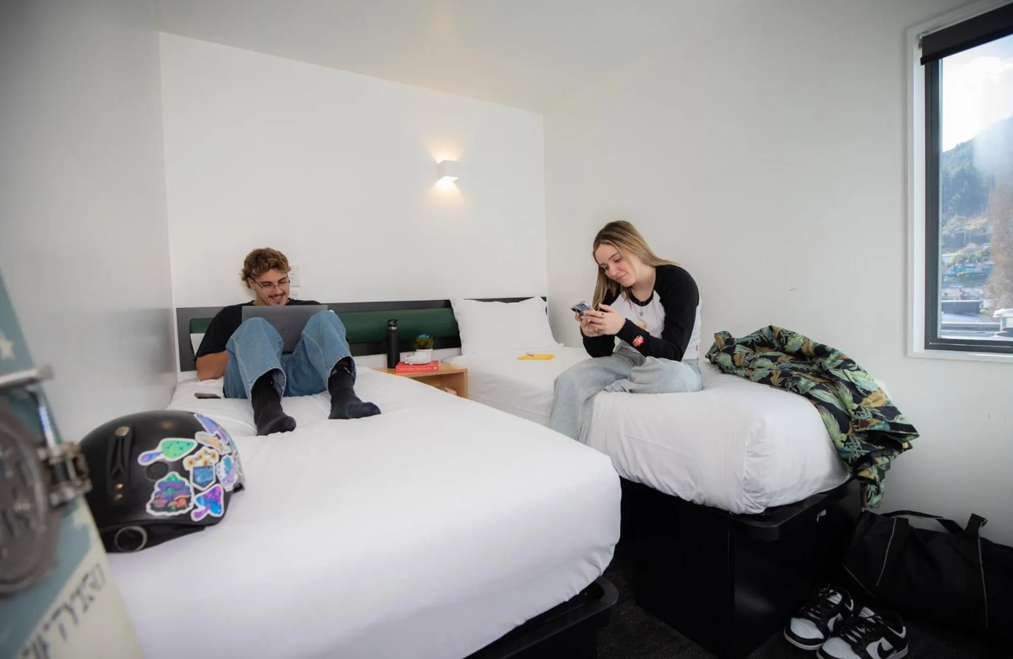 Bedroom in LyLo Queenstown