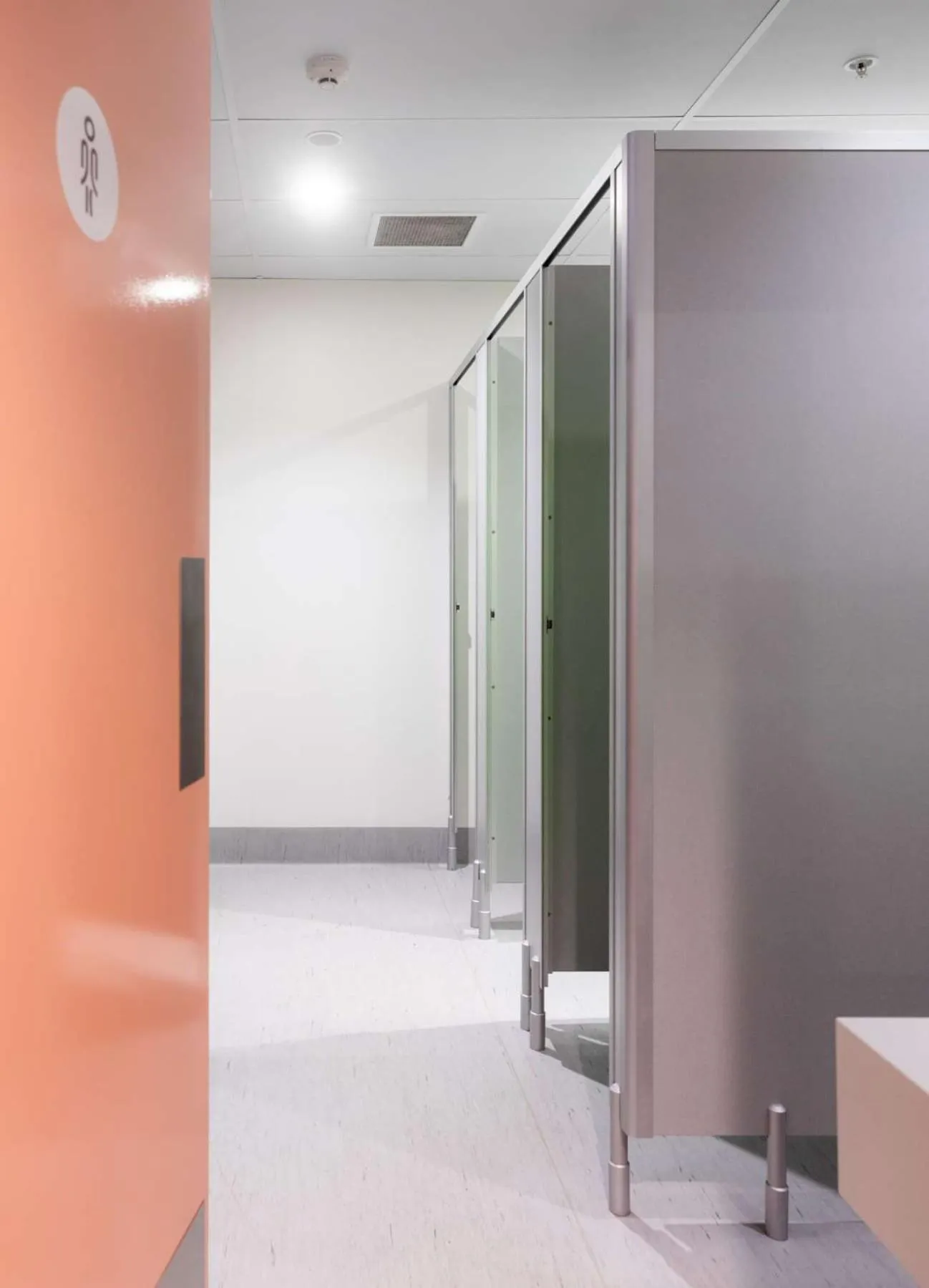 Bathroom in LyLo Queenstown