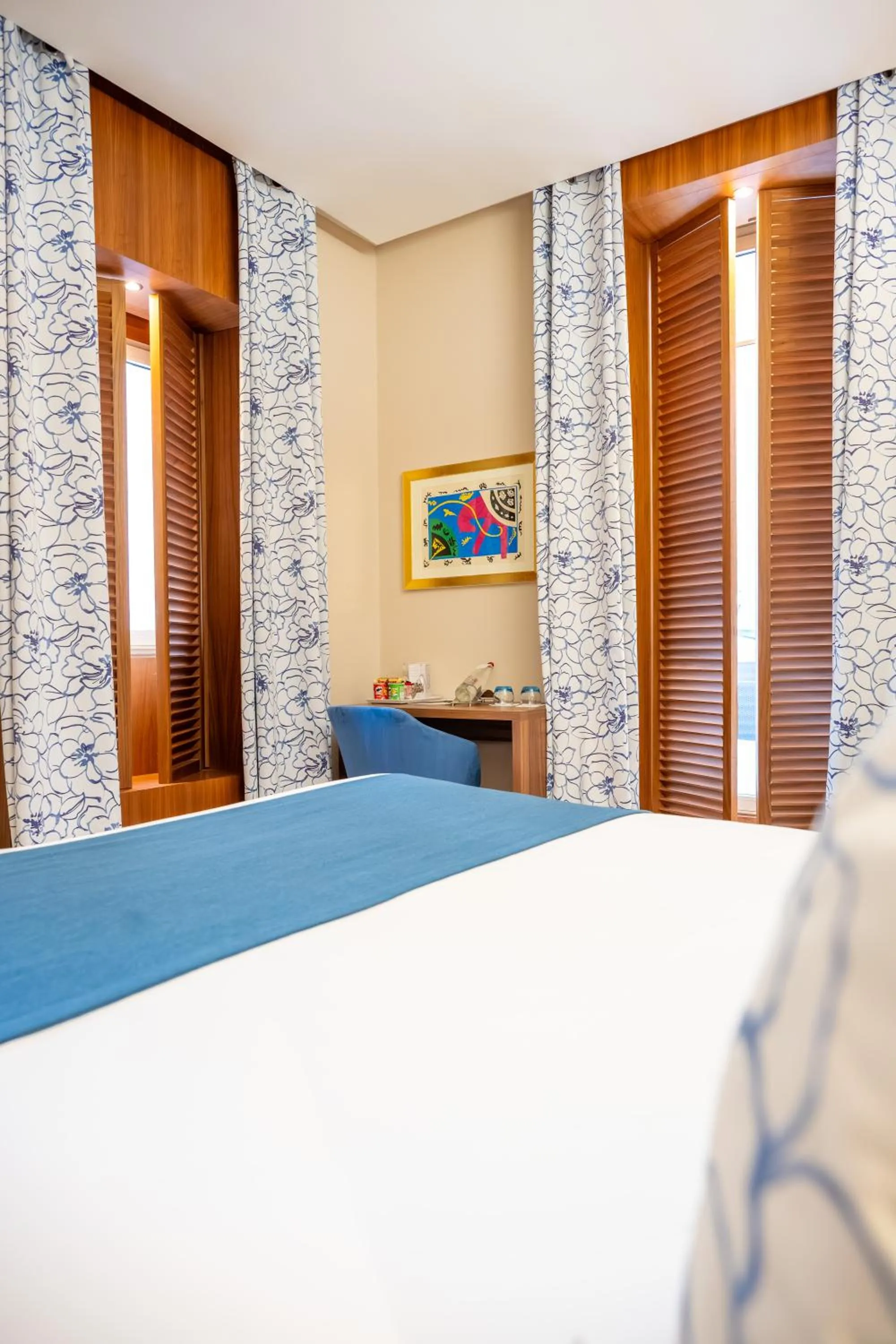 Bed in Hotel Beau Rivage