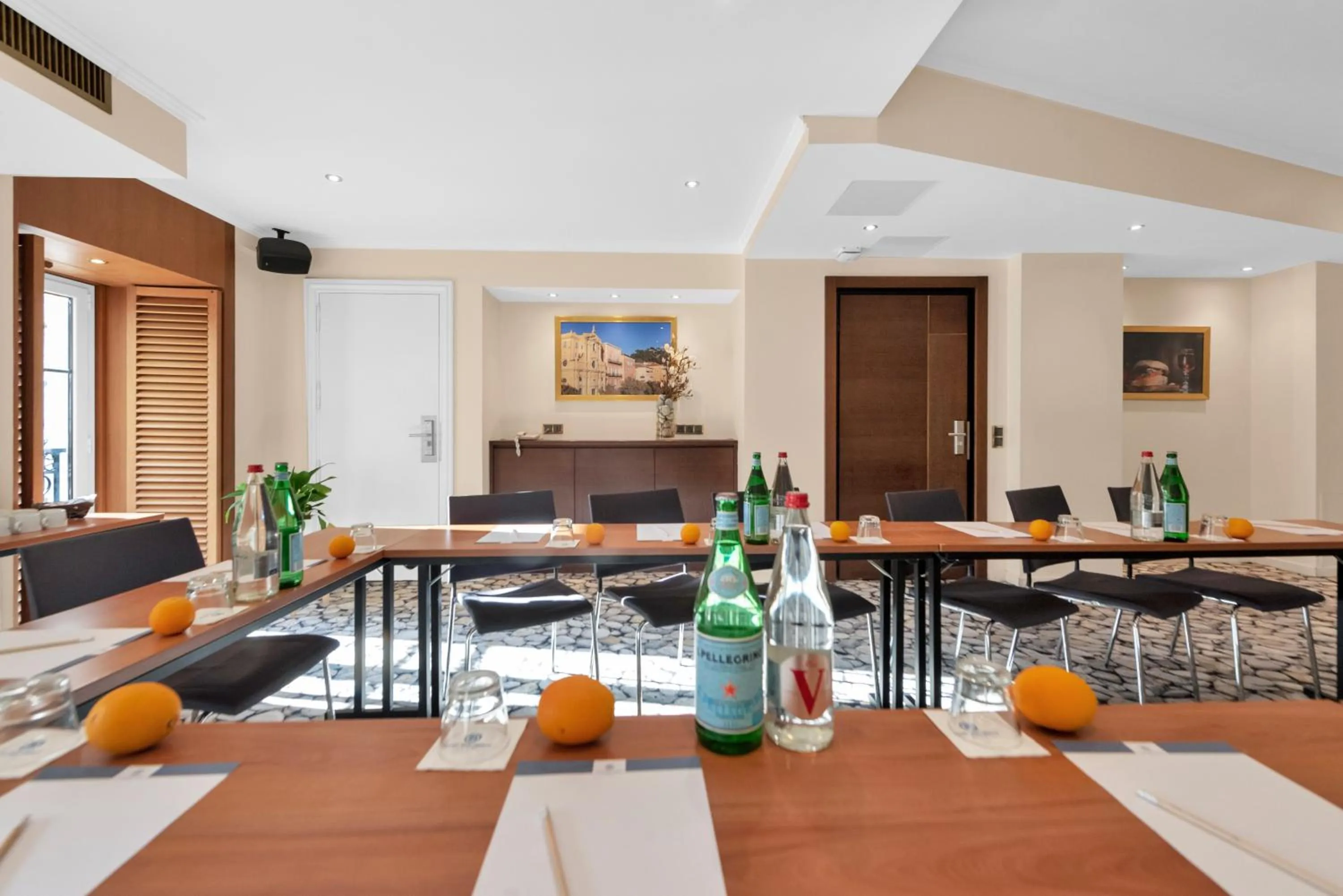 Living room in Hotel Beau Rivage