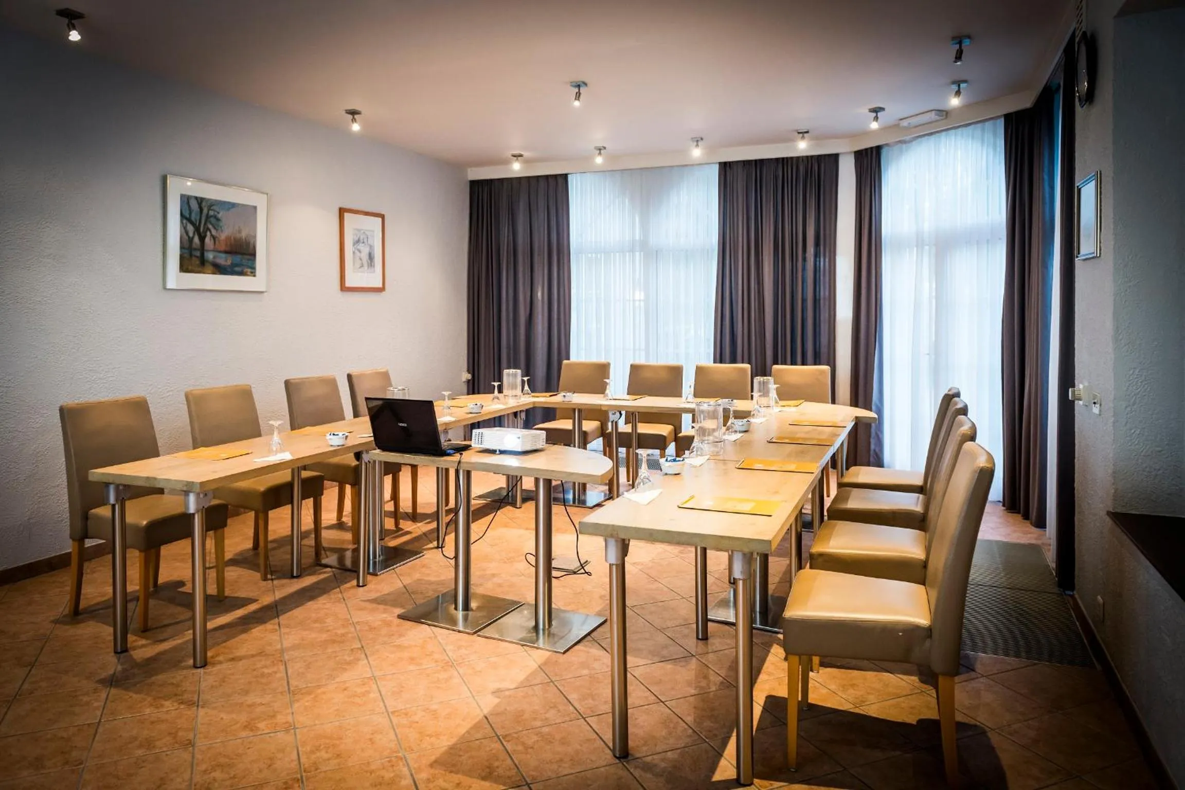 Meeting/conference room in Hotel In den Bonten Os