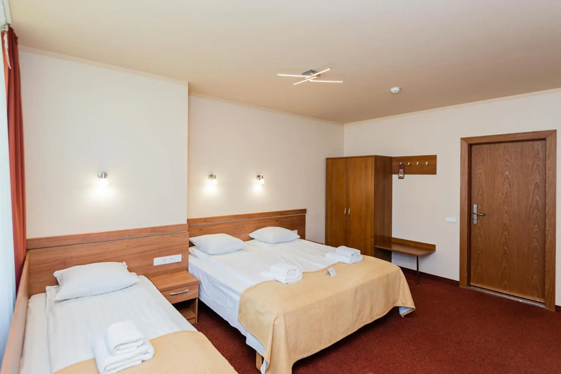 Classic Triple Room in Žuvėdra Classic Triple Room in Žuvėdra