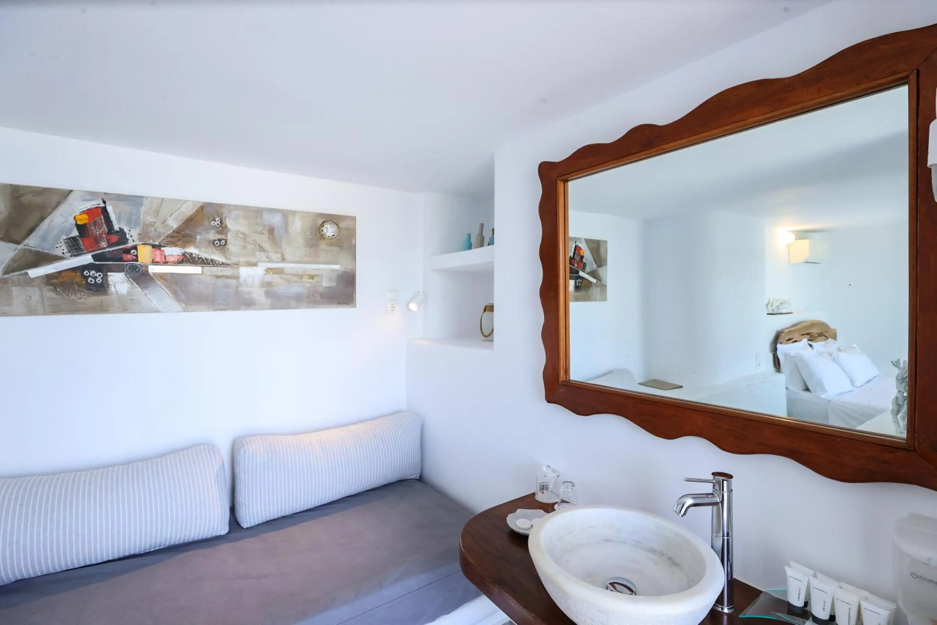 Bed in Ibiscus Boutique