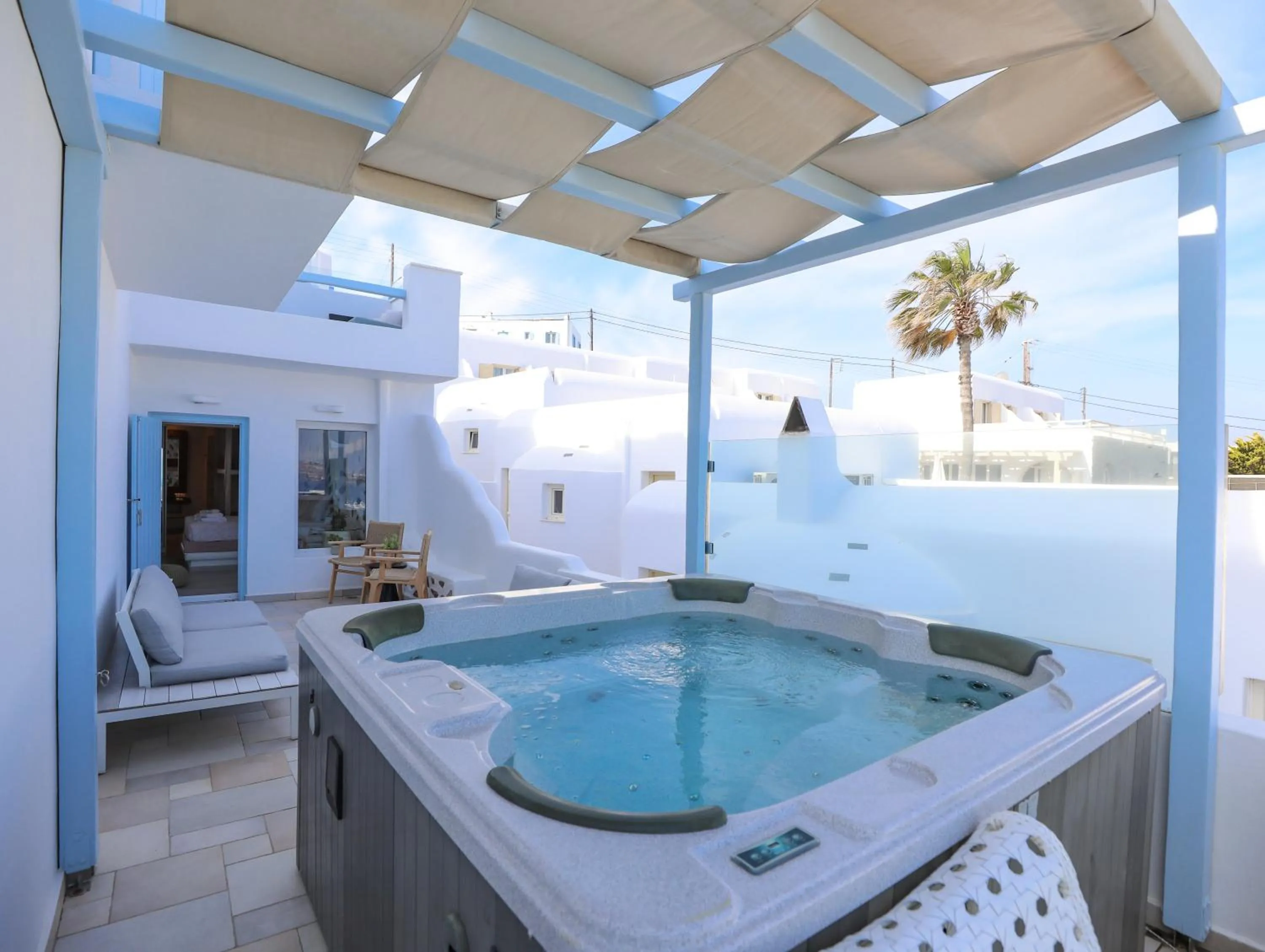 Patio in Ibiscus Boutique