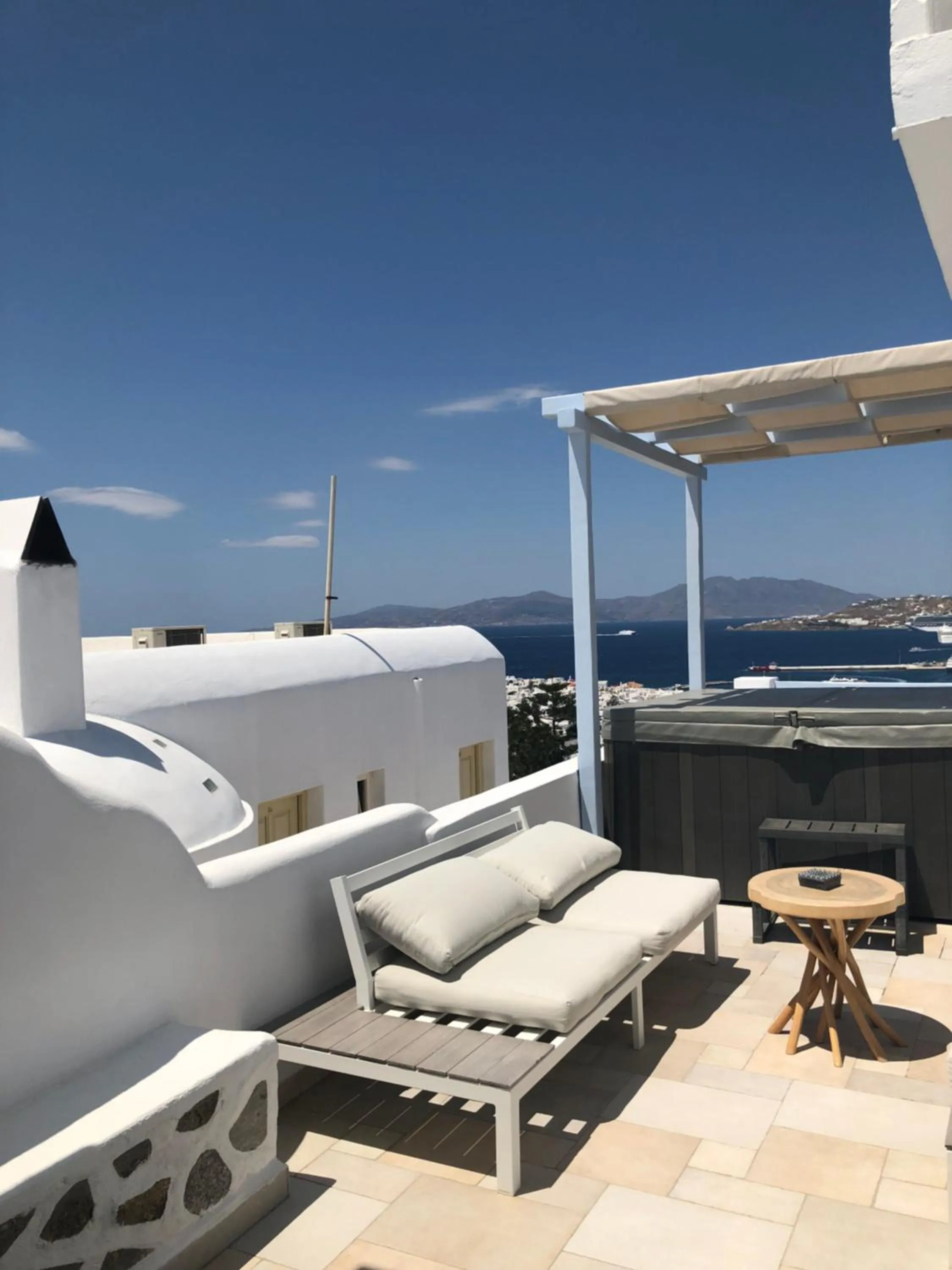 Patio in Ibiscus Boutique