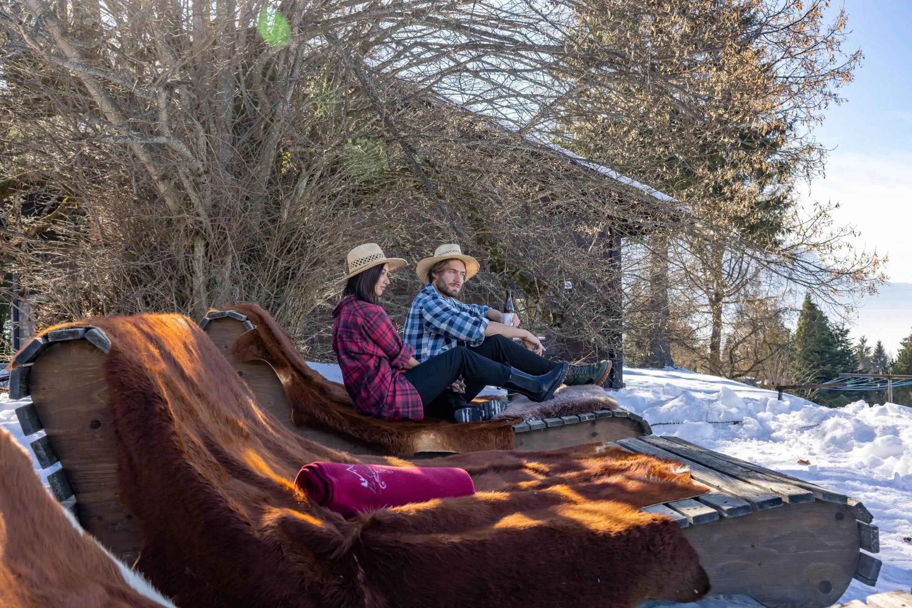 Day in Le Coucou Hotel Restaurant & Lounge-Bar