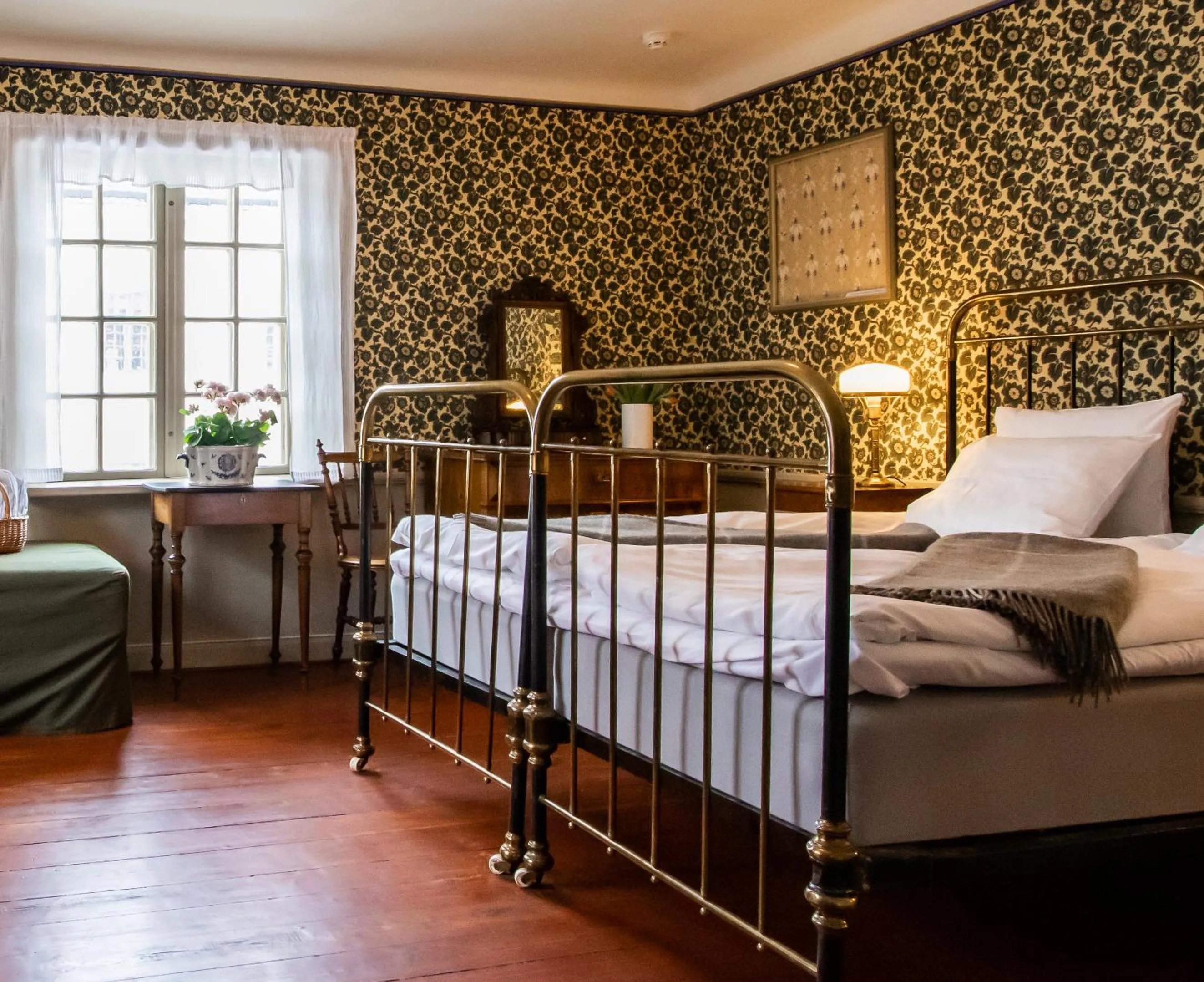 Bed in Hotell Dahlströmska gården