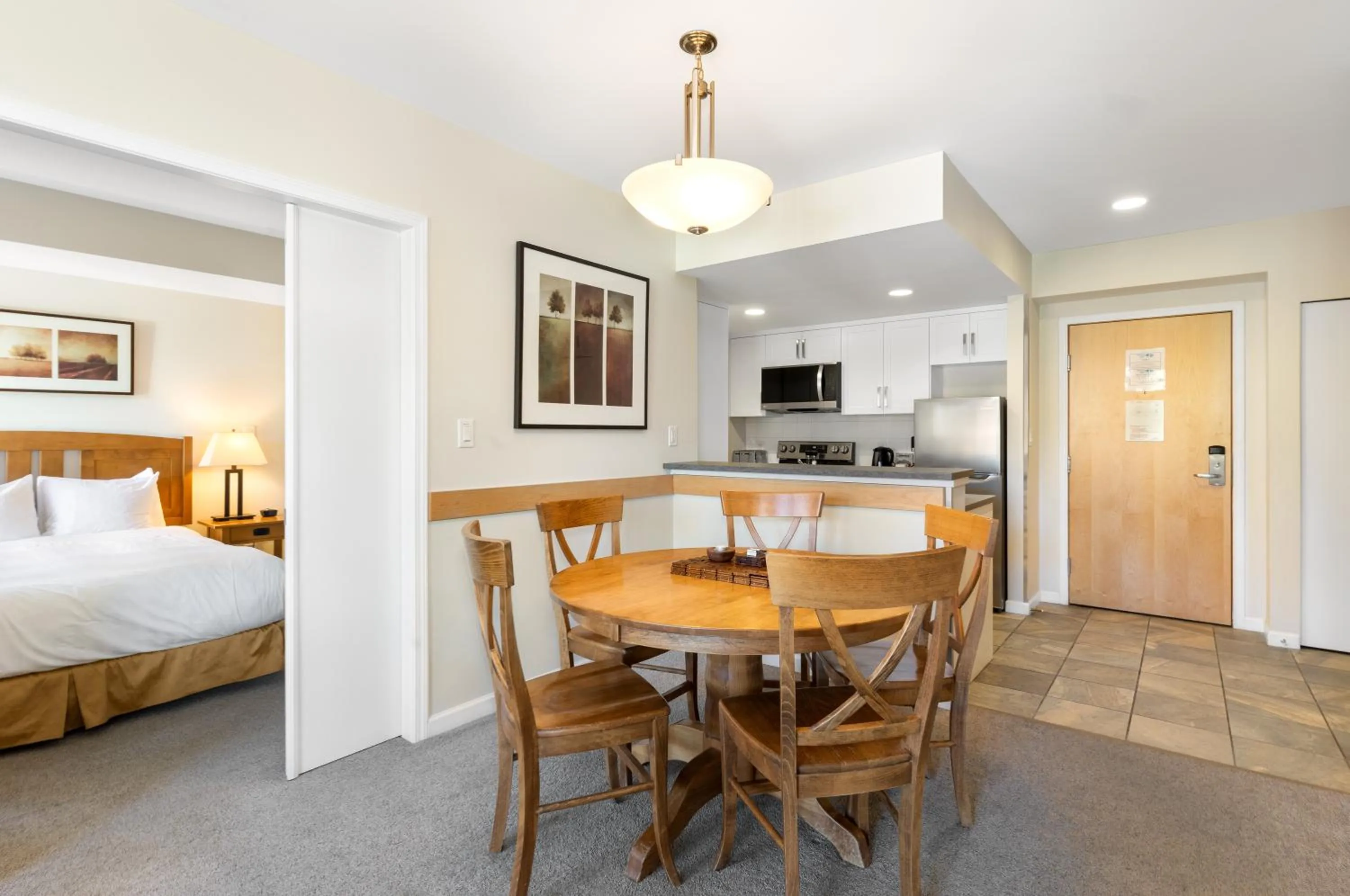 Dining area, Bed in Tyndall Stone Lodge by Whiski Jack
