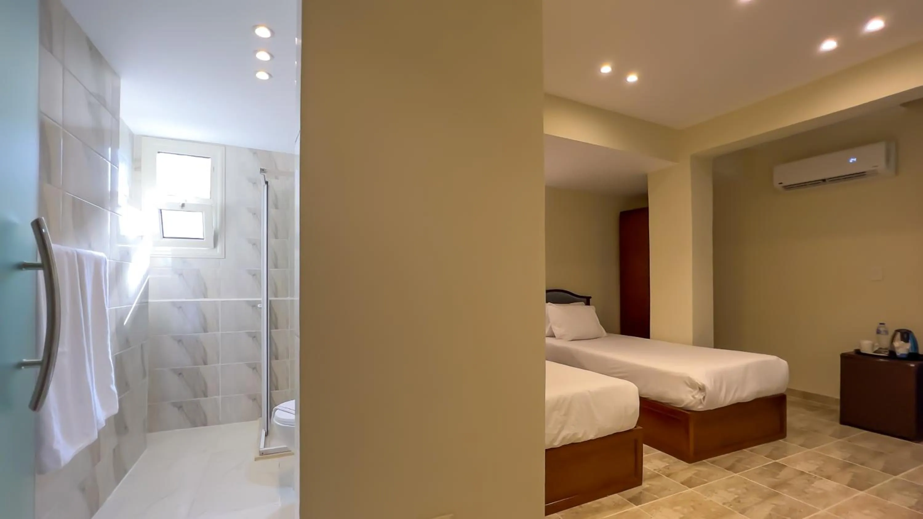 Bed in Giza Pyramids Inn