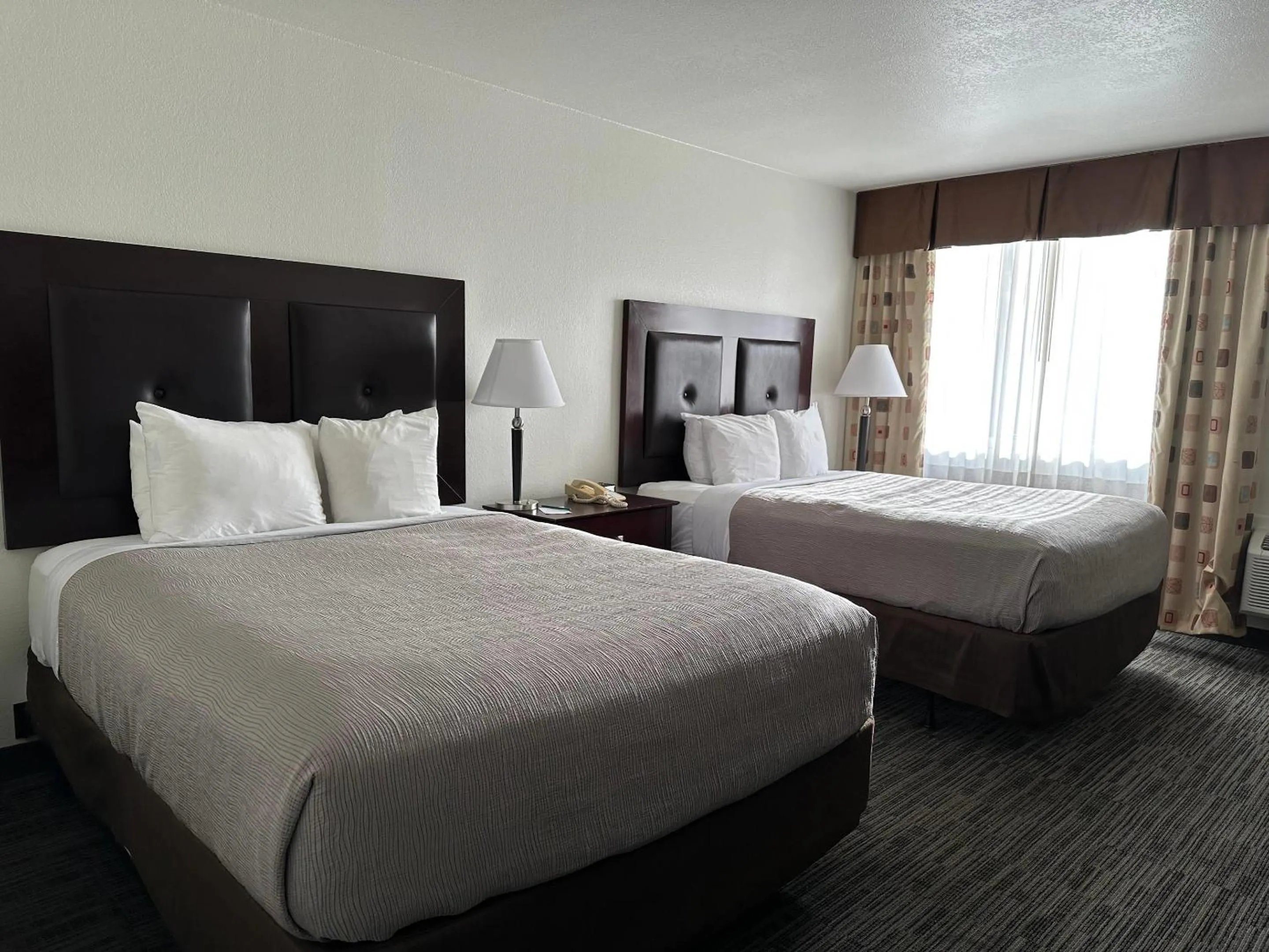 Bedroom, Bed in Quality Inn & Suites Everett