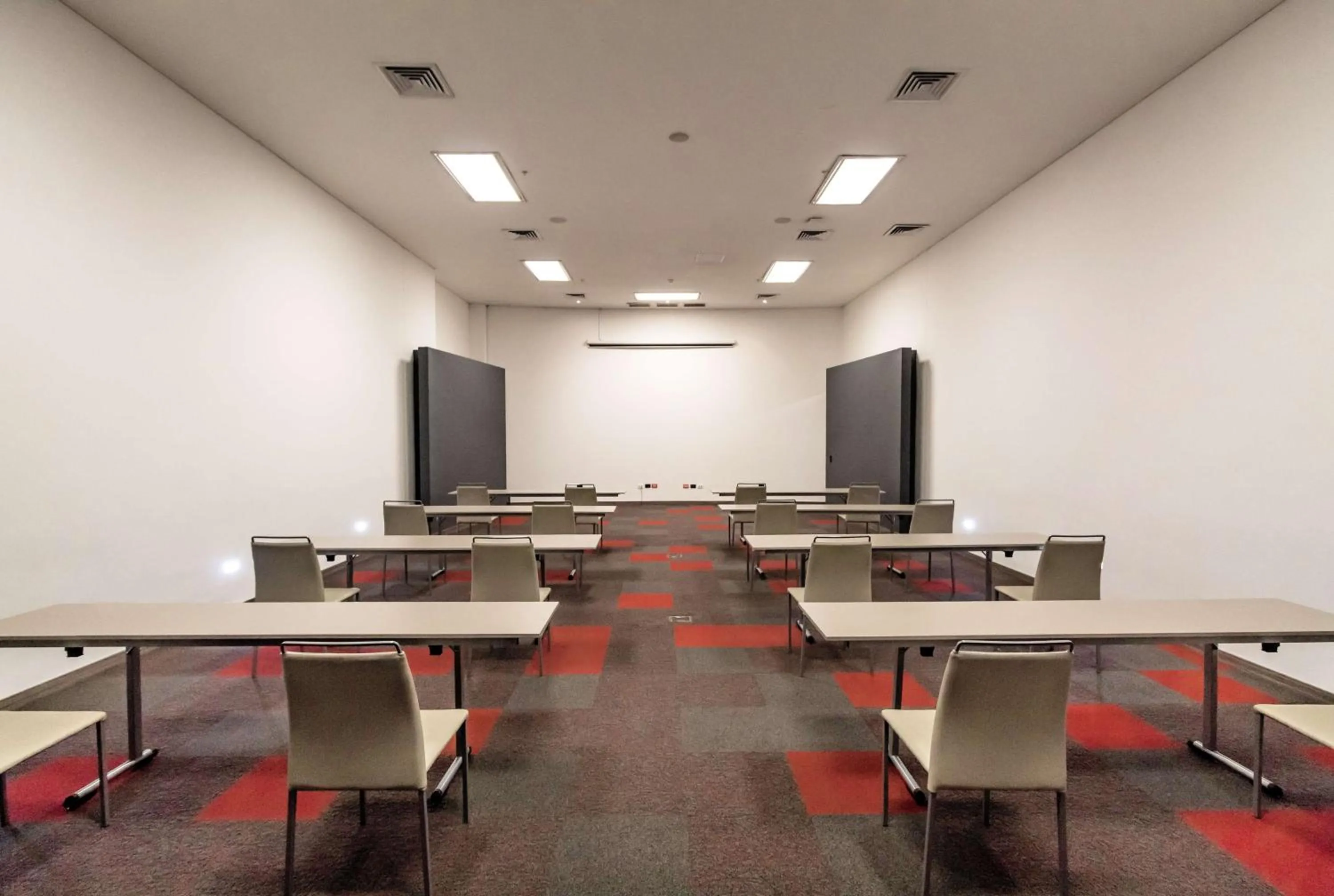 Meeting/conference room in NH Collection Medellin Royal