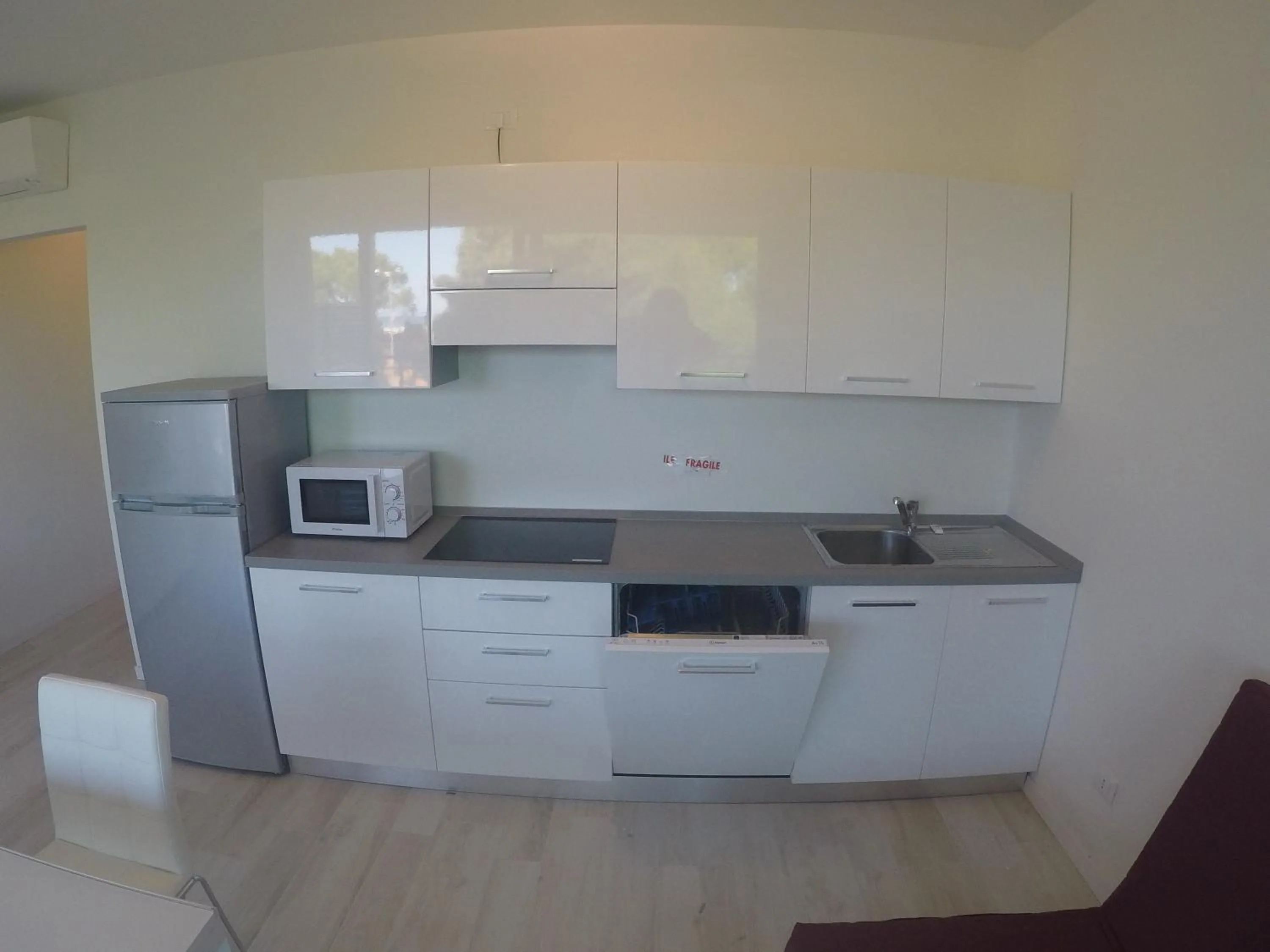 Kitchen or kitchenette in Mare Incanto - Agenzia Cocal